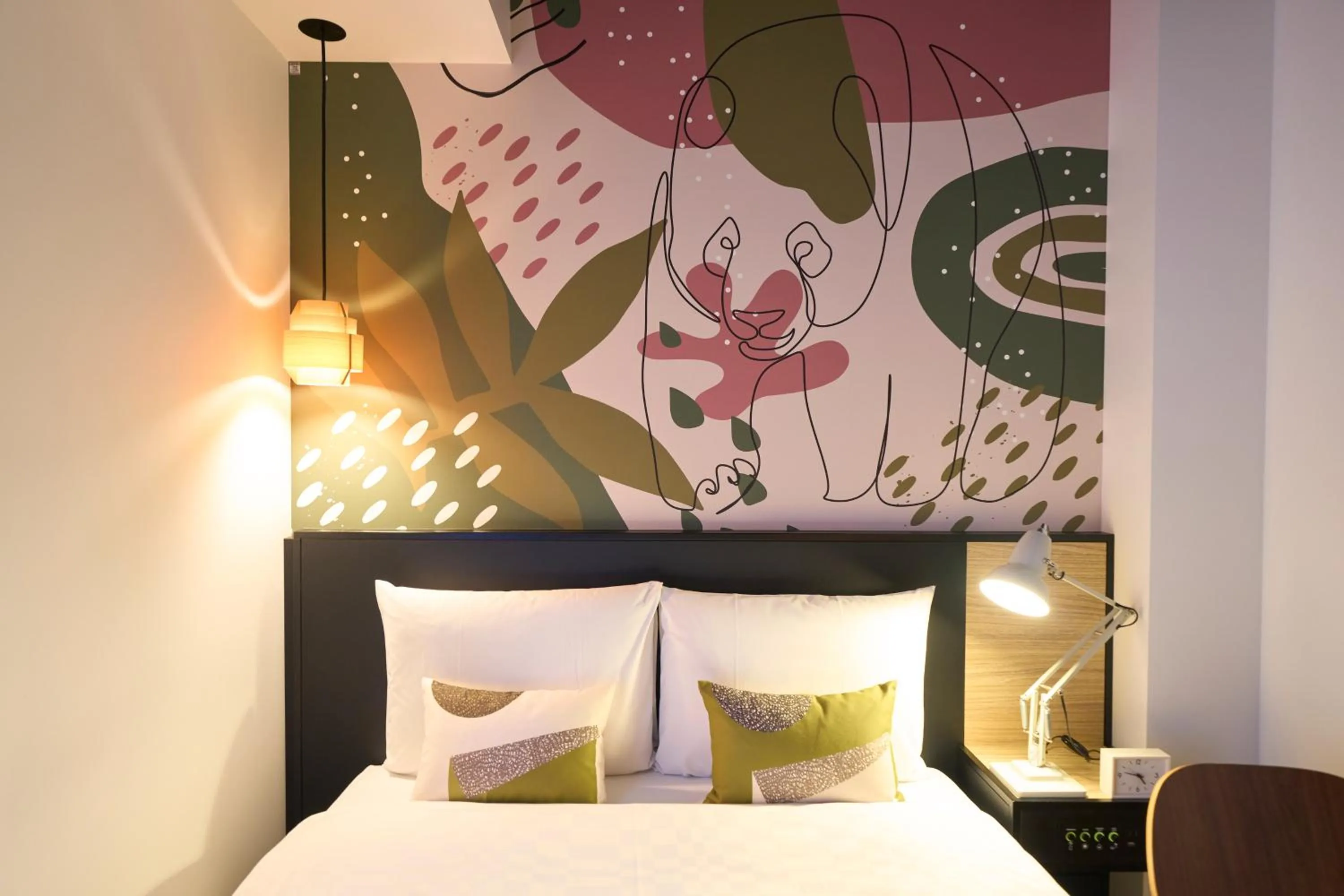 Bed in Hotel Resol Ueno