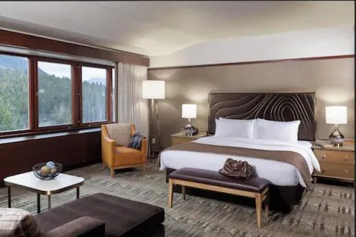Bed in Alyeska Resort