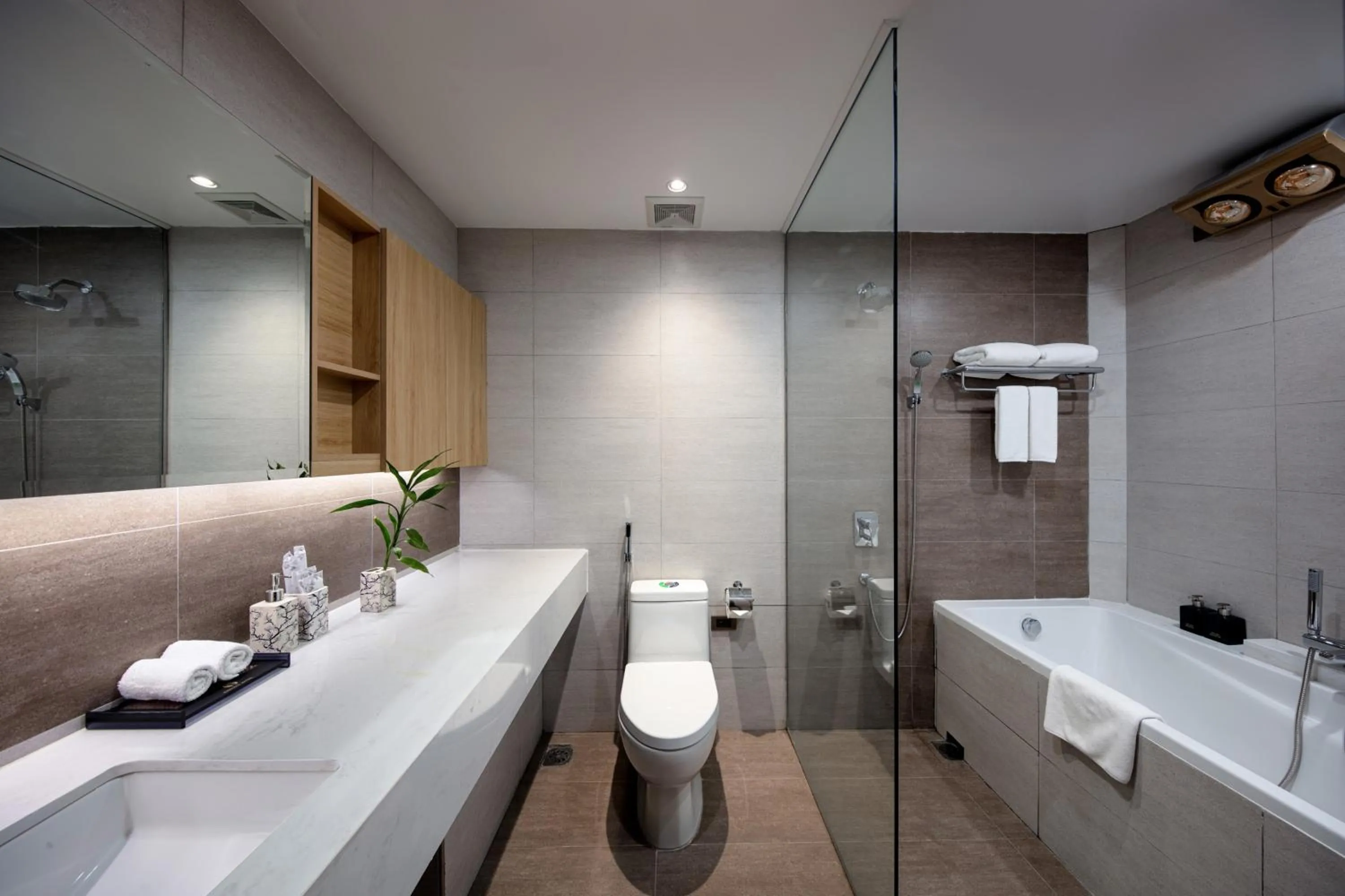 Bathroom in The Galaxy Home Hotel & Apartment