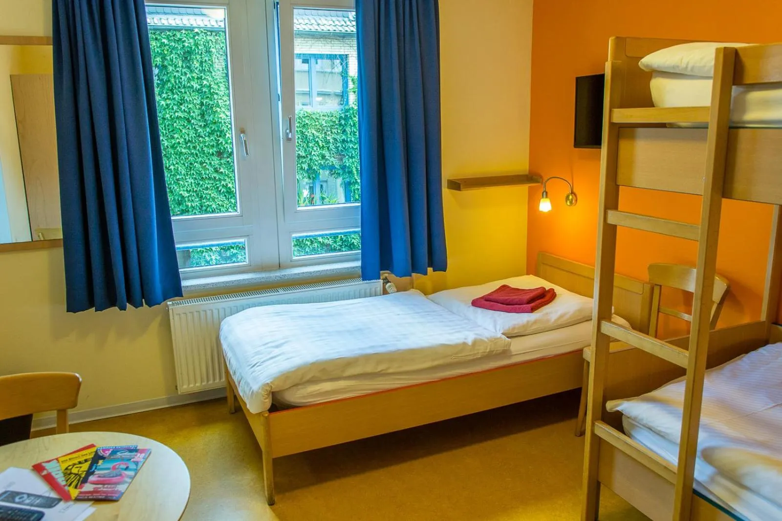 Seating area, Bed in Schanzenstern Altona GmbH