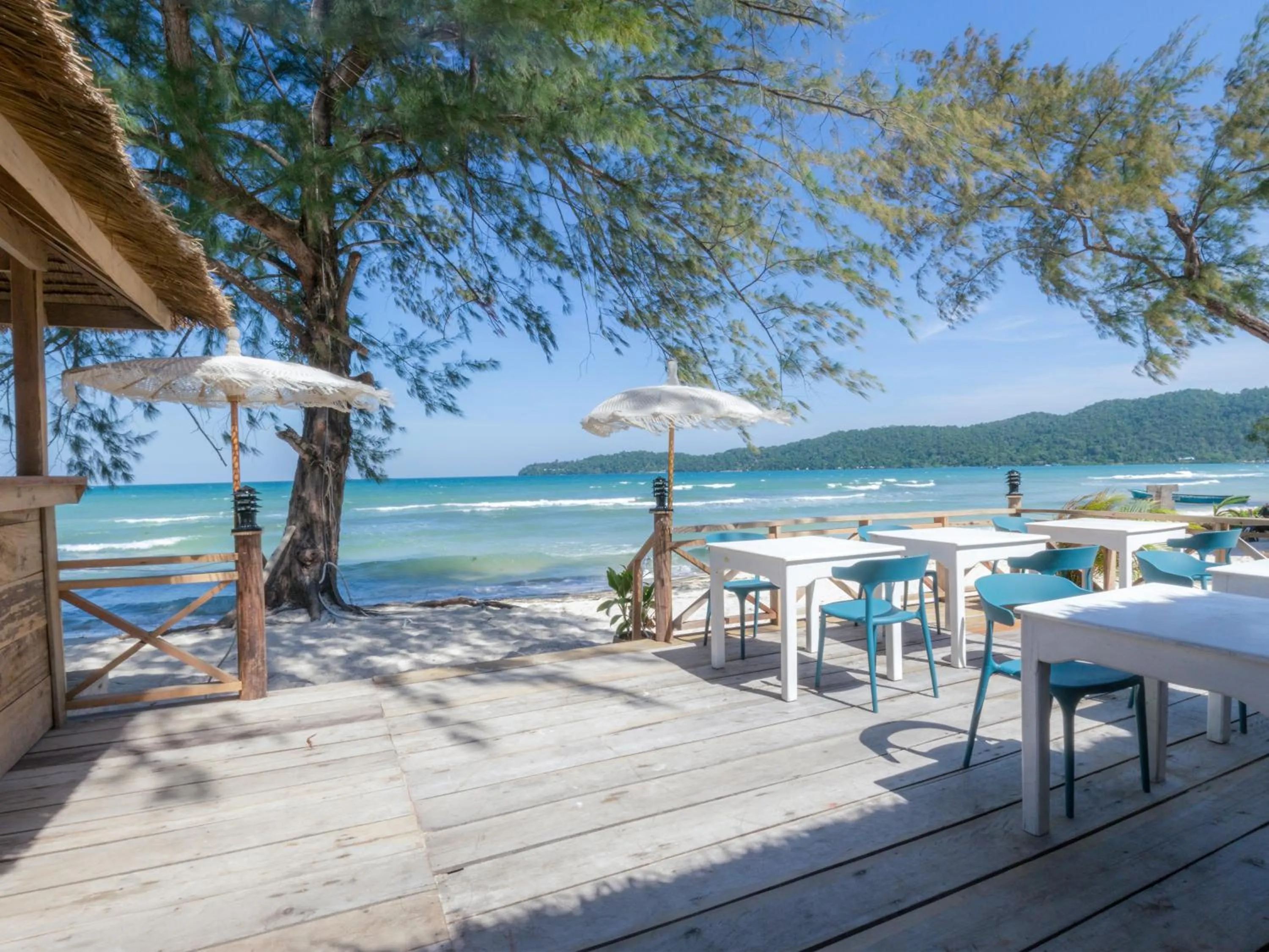 Restaurant/places to eat in SARASEA Koh Rong Samloem