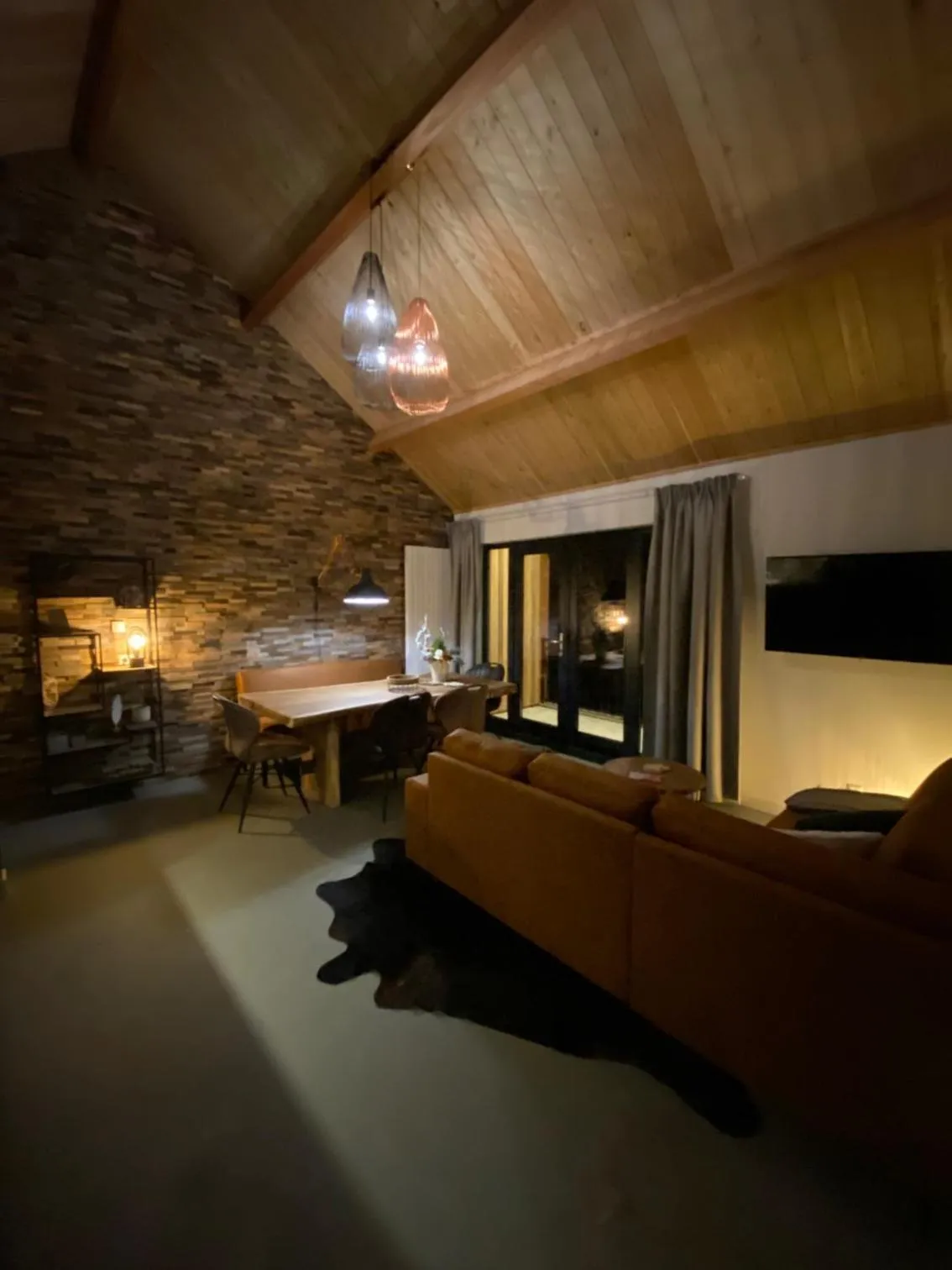 Dining area in Apartmentshaus Dual - 2