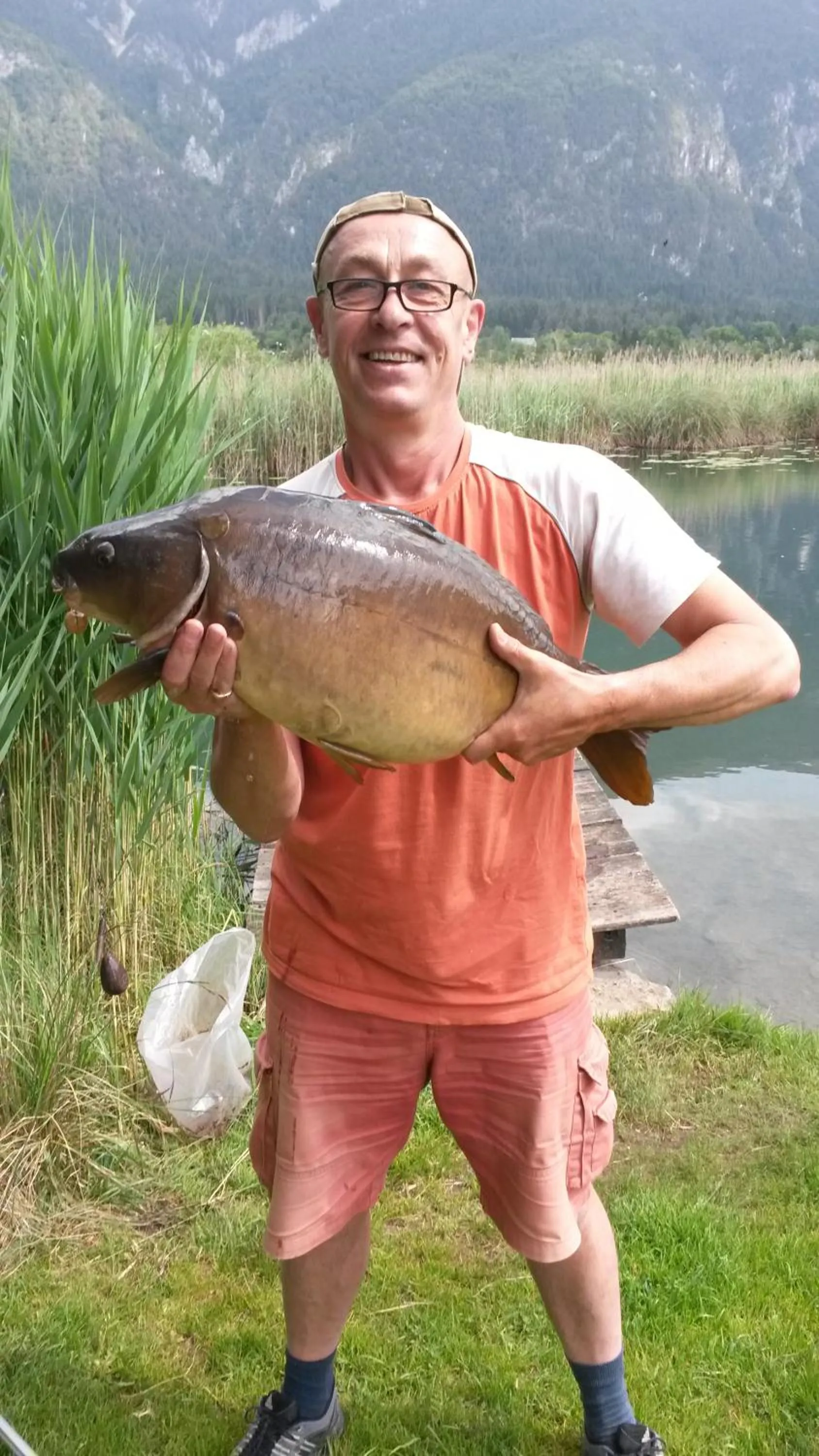 Fishing in Apartmentshaus Dual - 2