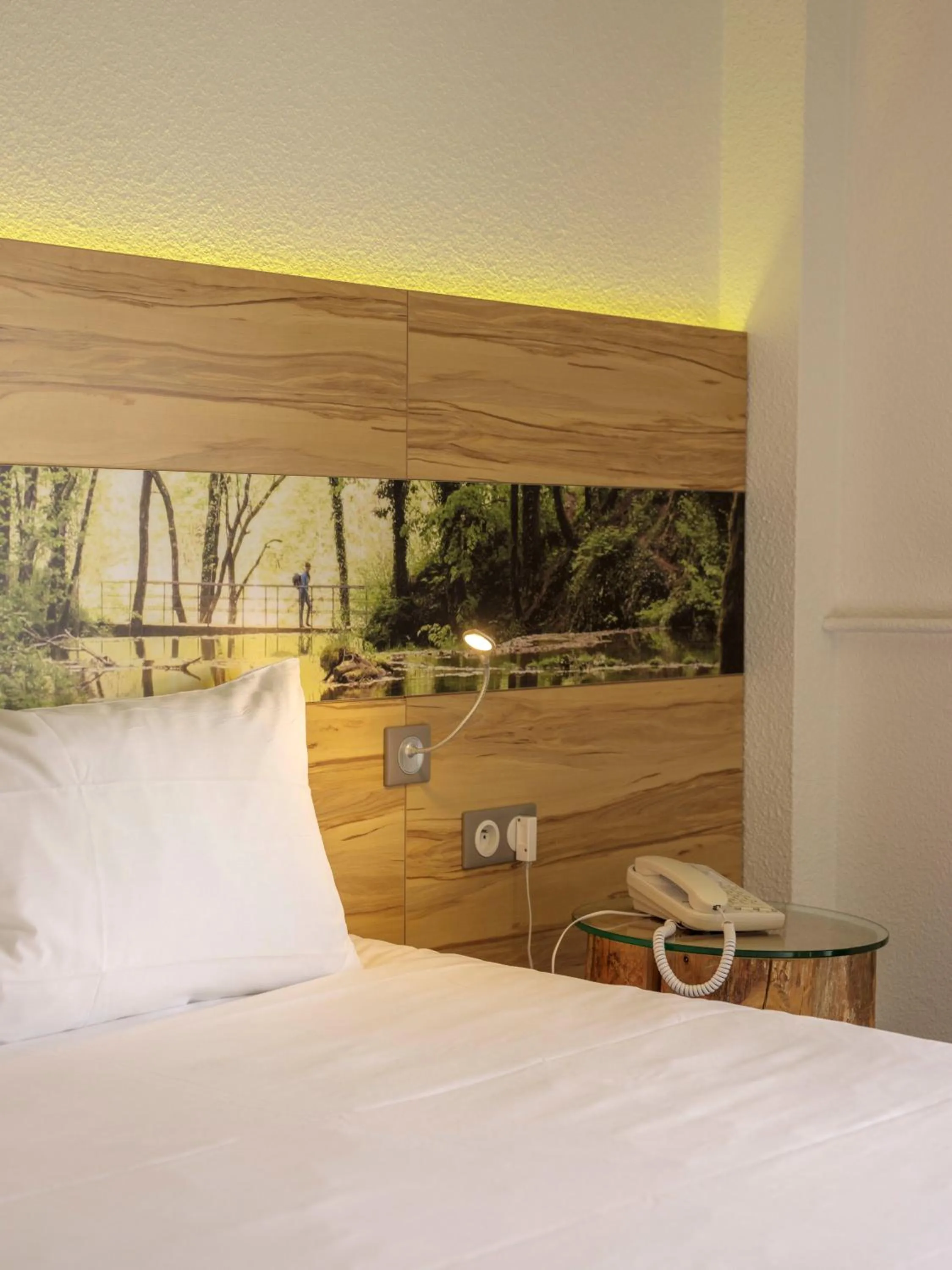 Bedroom, Bed in ibis Styles Sarrebourg