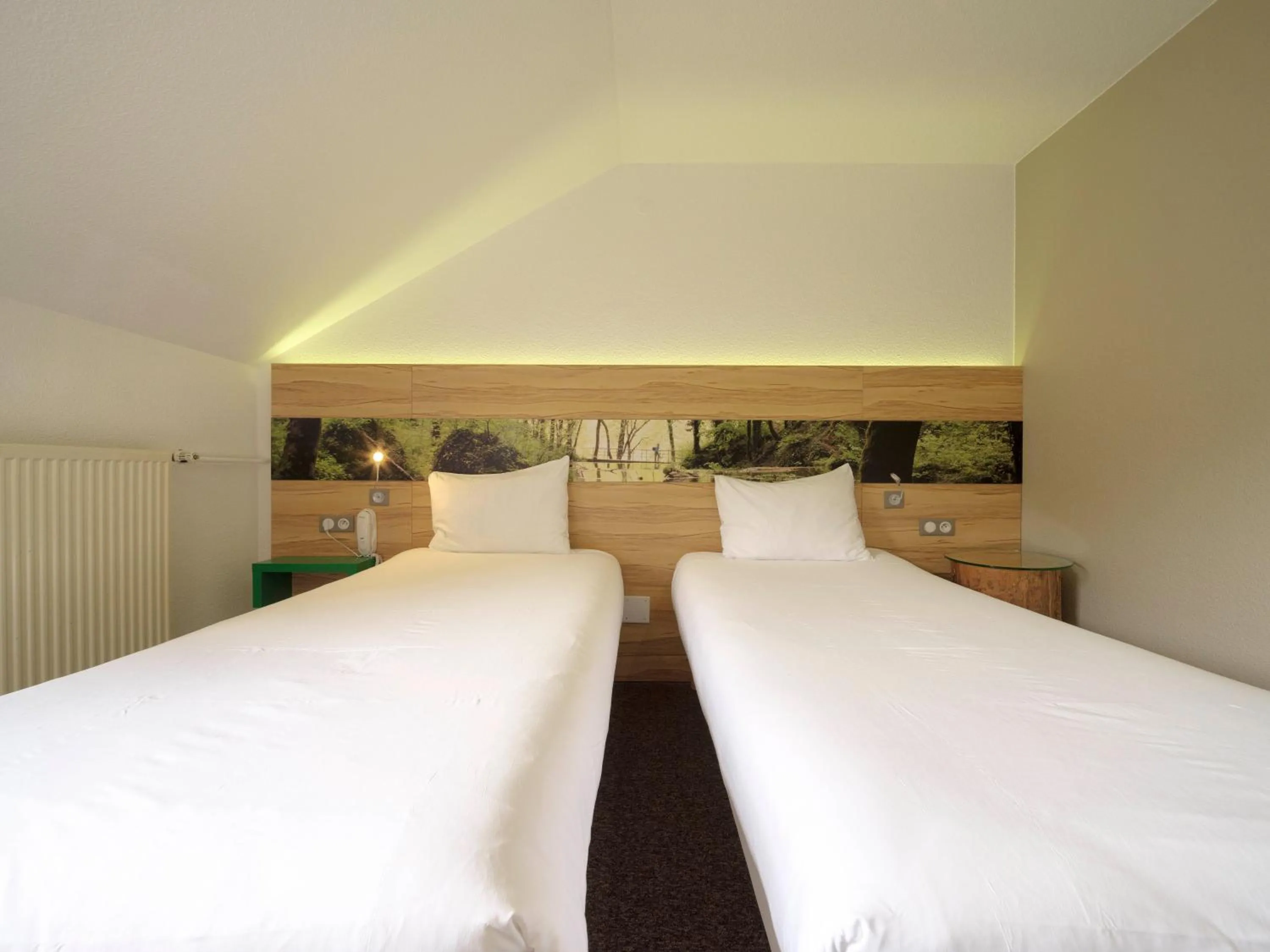 Bedroom, Bed in ibis Styles Sarrebourg