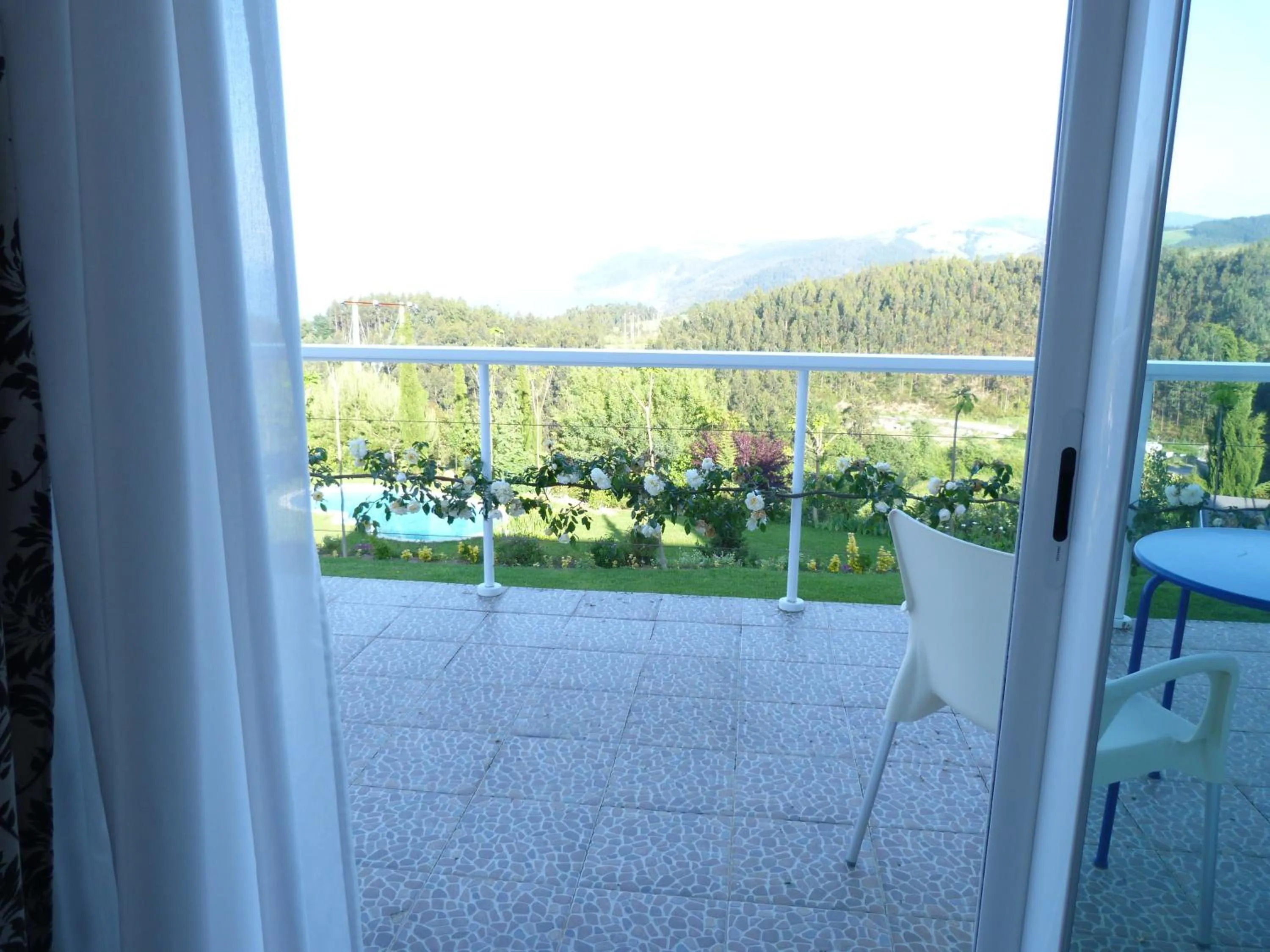 Day in Hotel Garazar