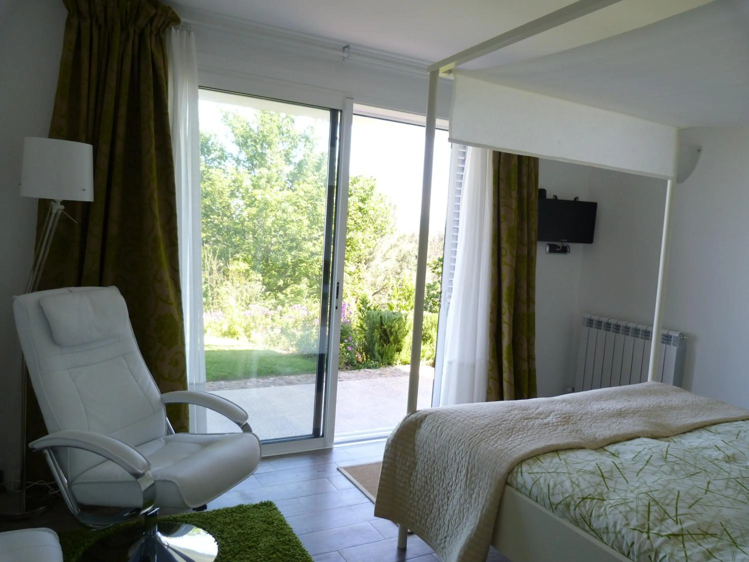 Day in Hotel Garazar