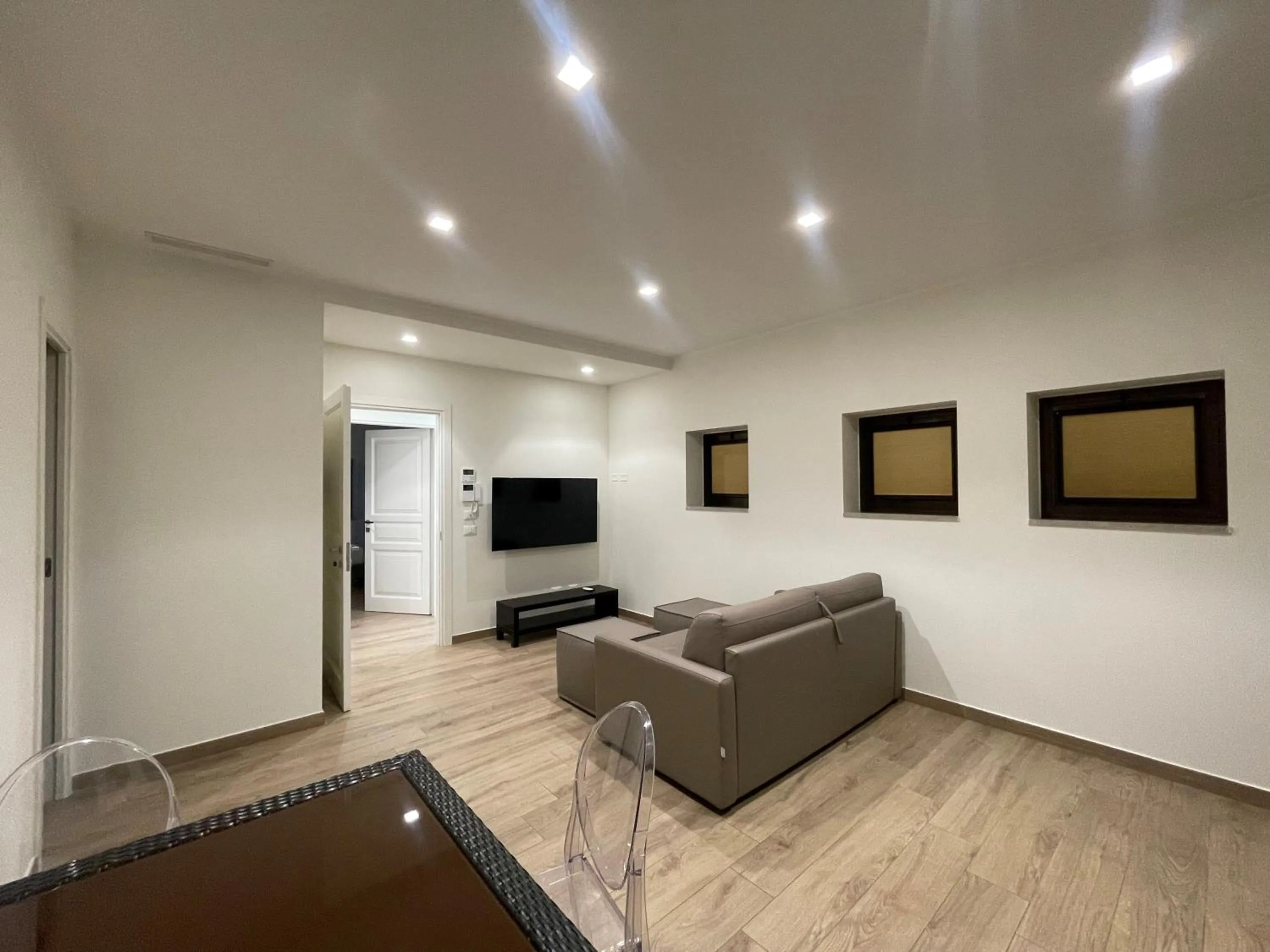 TV and multimedia in B&B Ruggero Settimo - Room & Suite