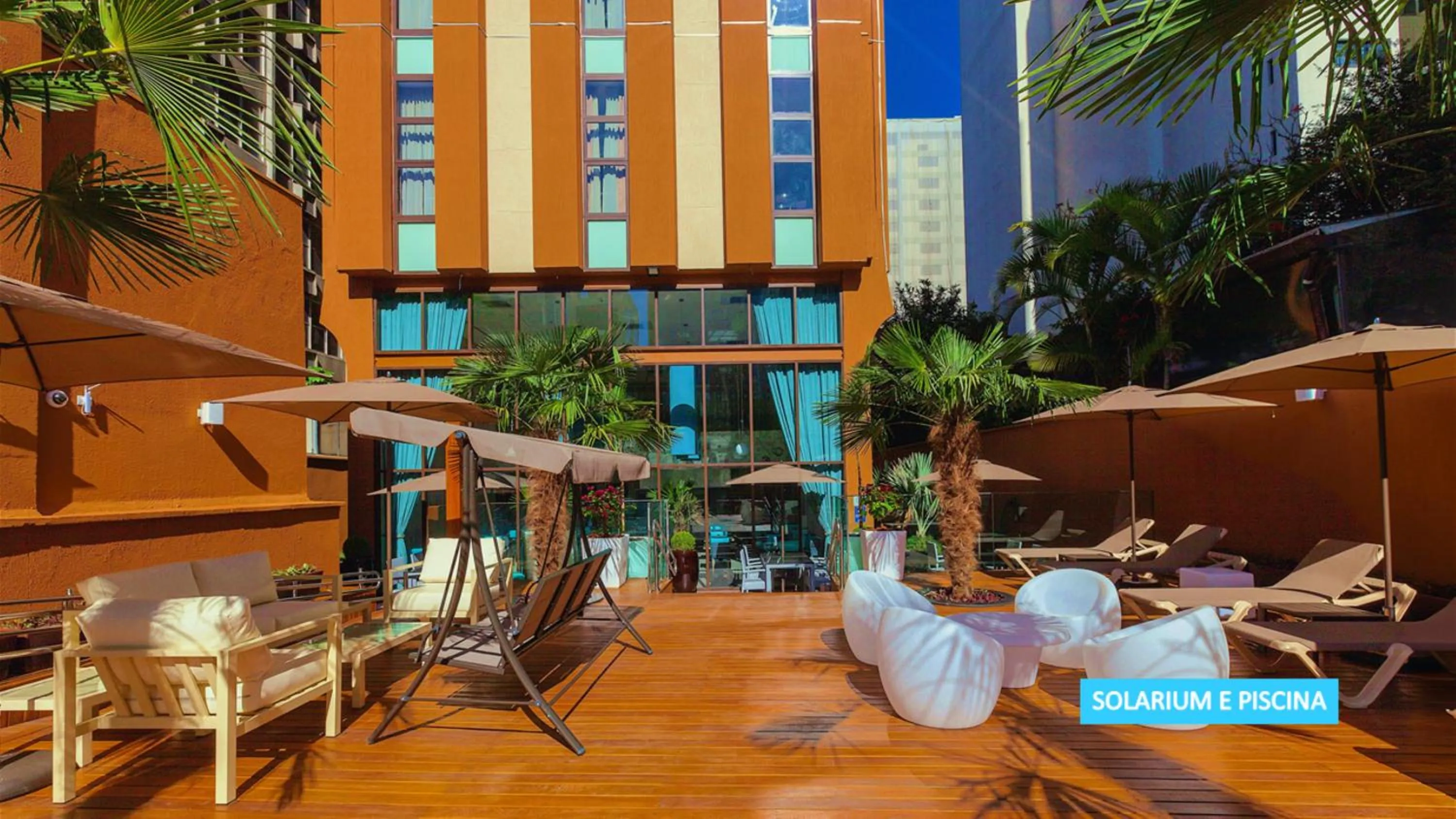 Property building in Vila Galé Paulista