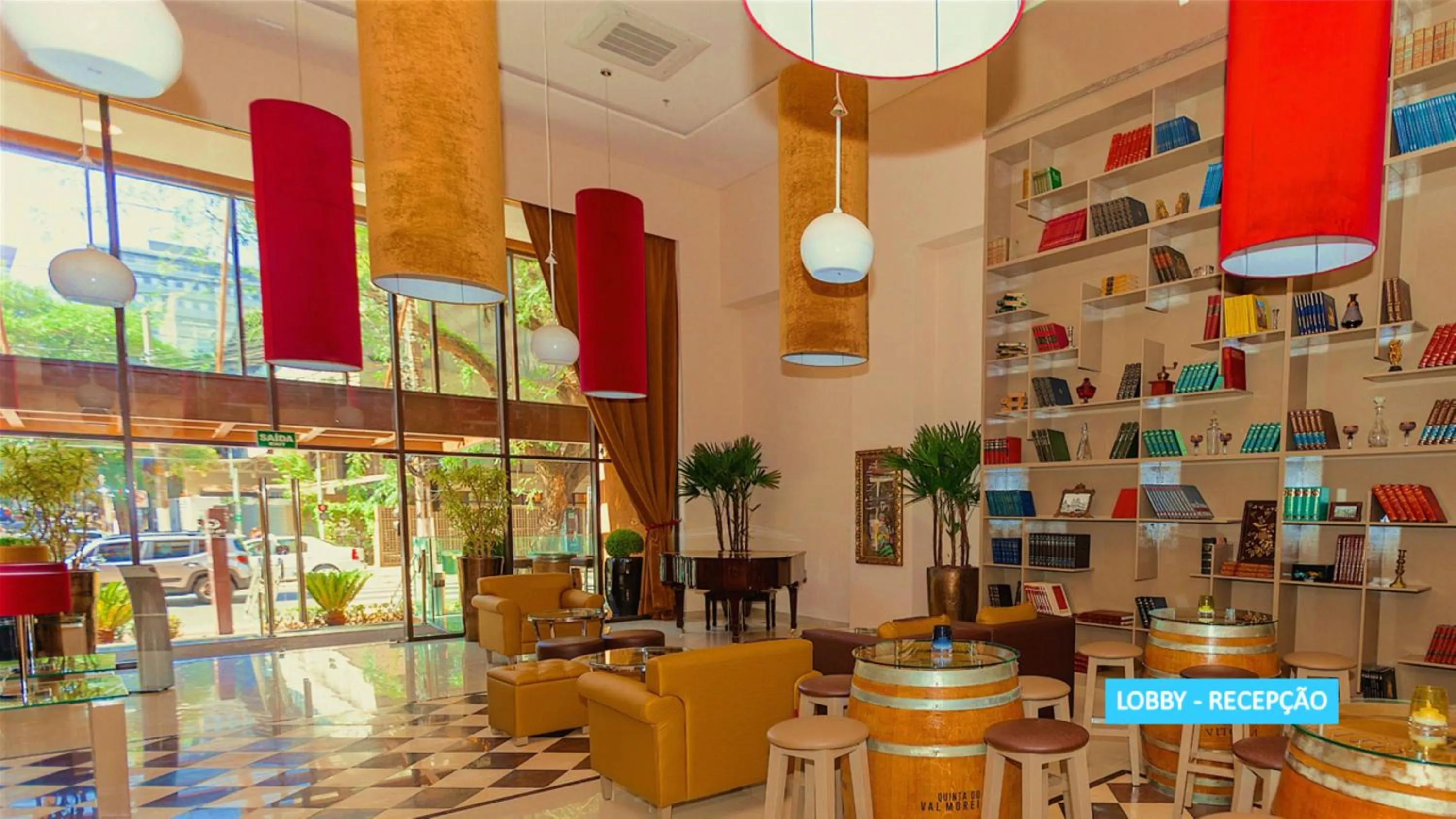 Facade/entrance in Vila Galé Paulista