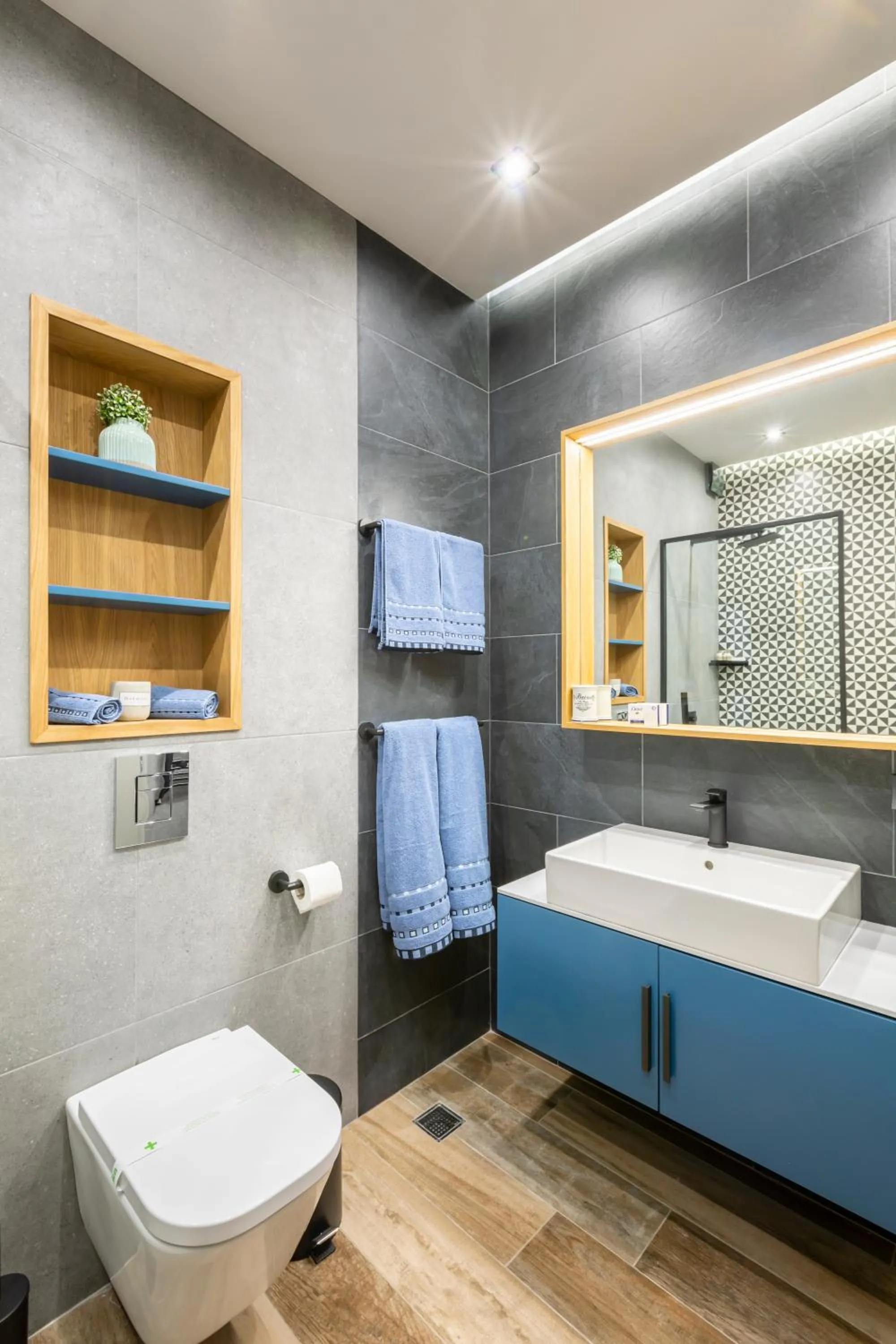 Toilet in Casa Verdi