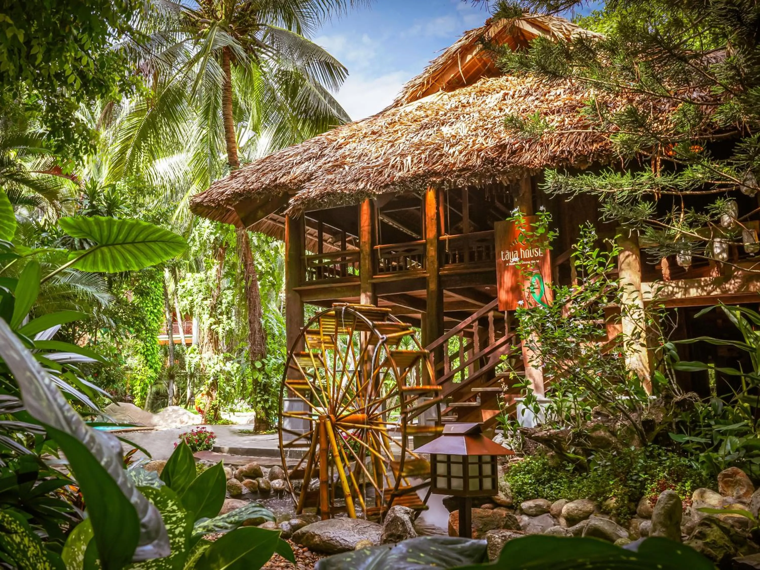 Restaurant/places to eat in Furama Villas Danang