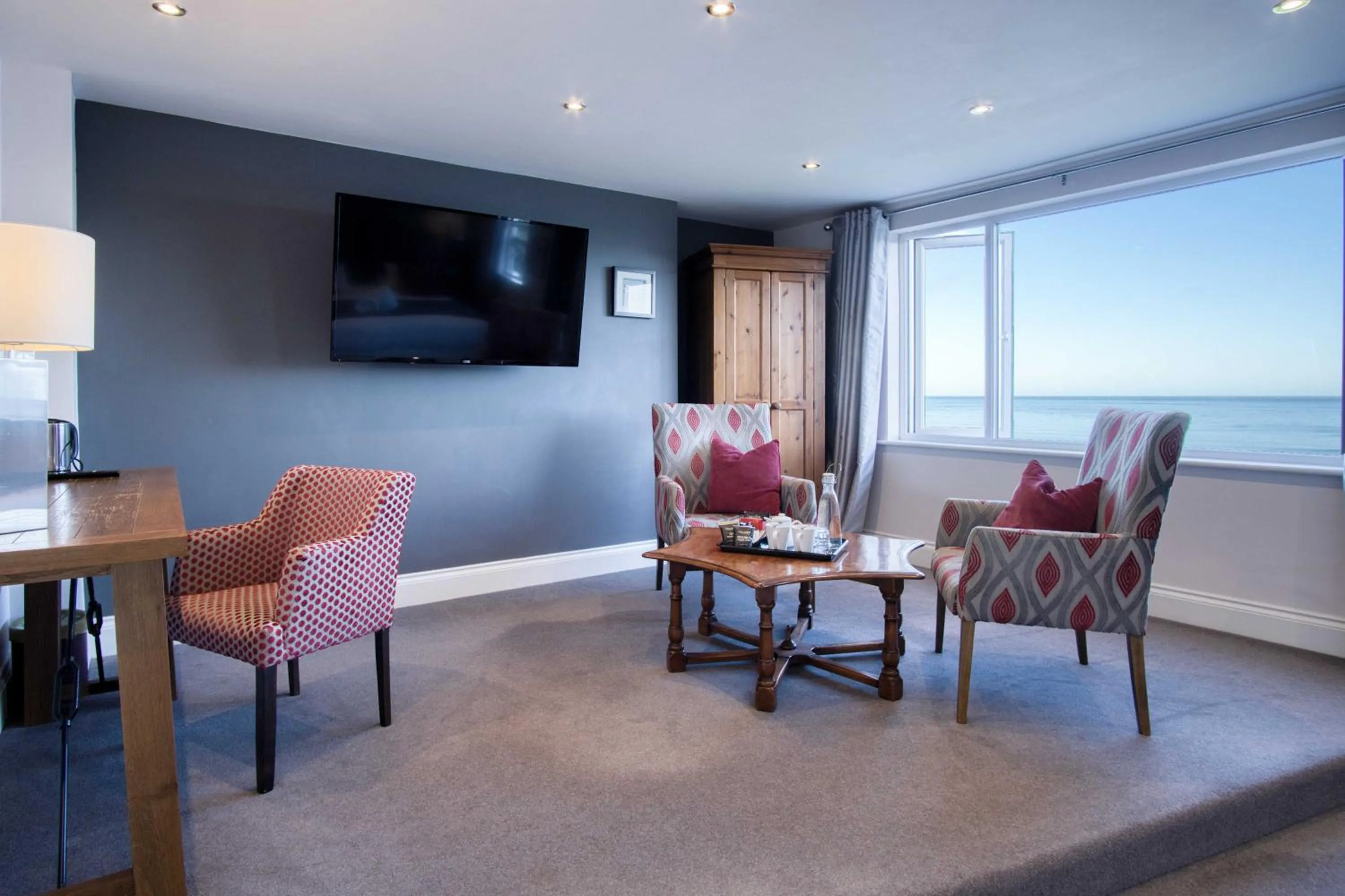 TV and multimedia in The Helaina