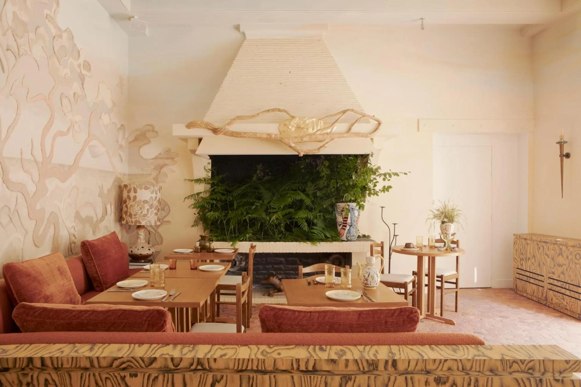 Restaurant/places to eat in La Folie Barbizon