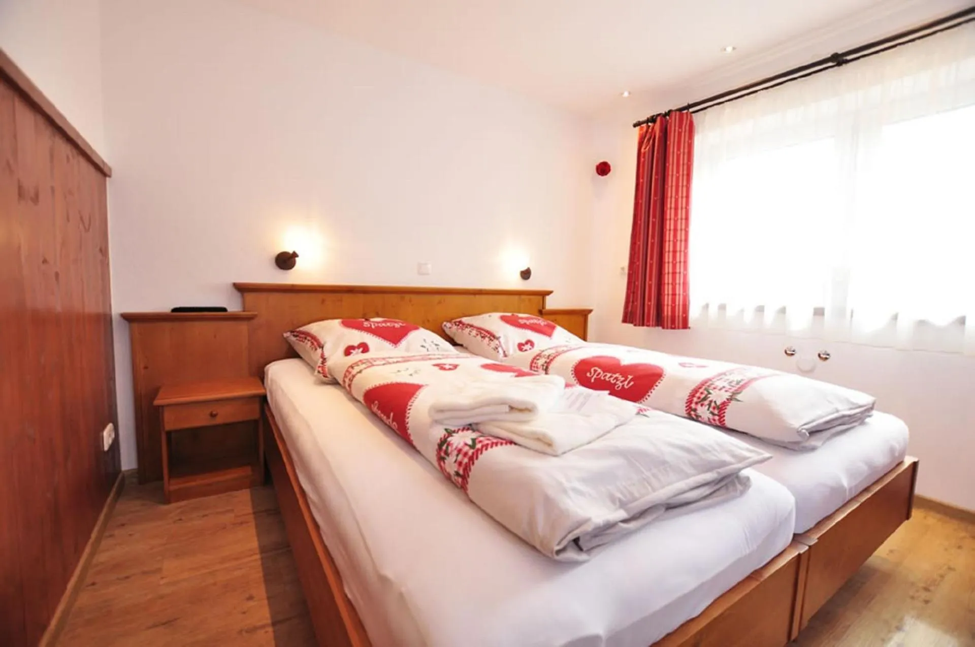 Bedroom, Bed in Hotel Anneliese