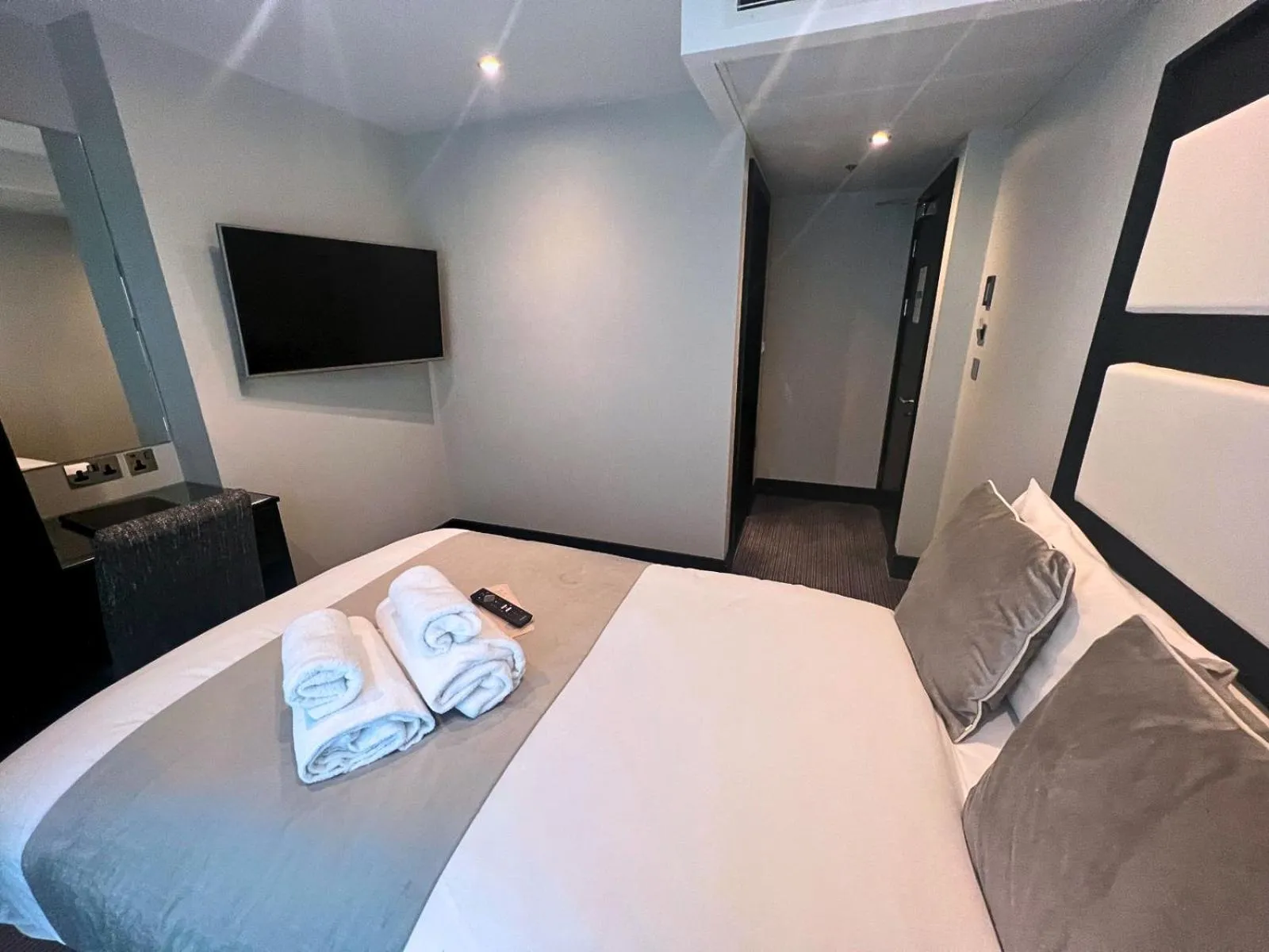 Bed in Hatton Garden Hotel