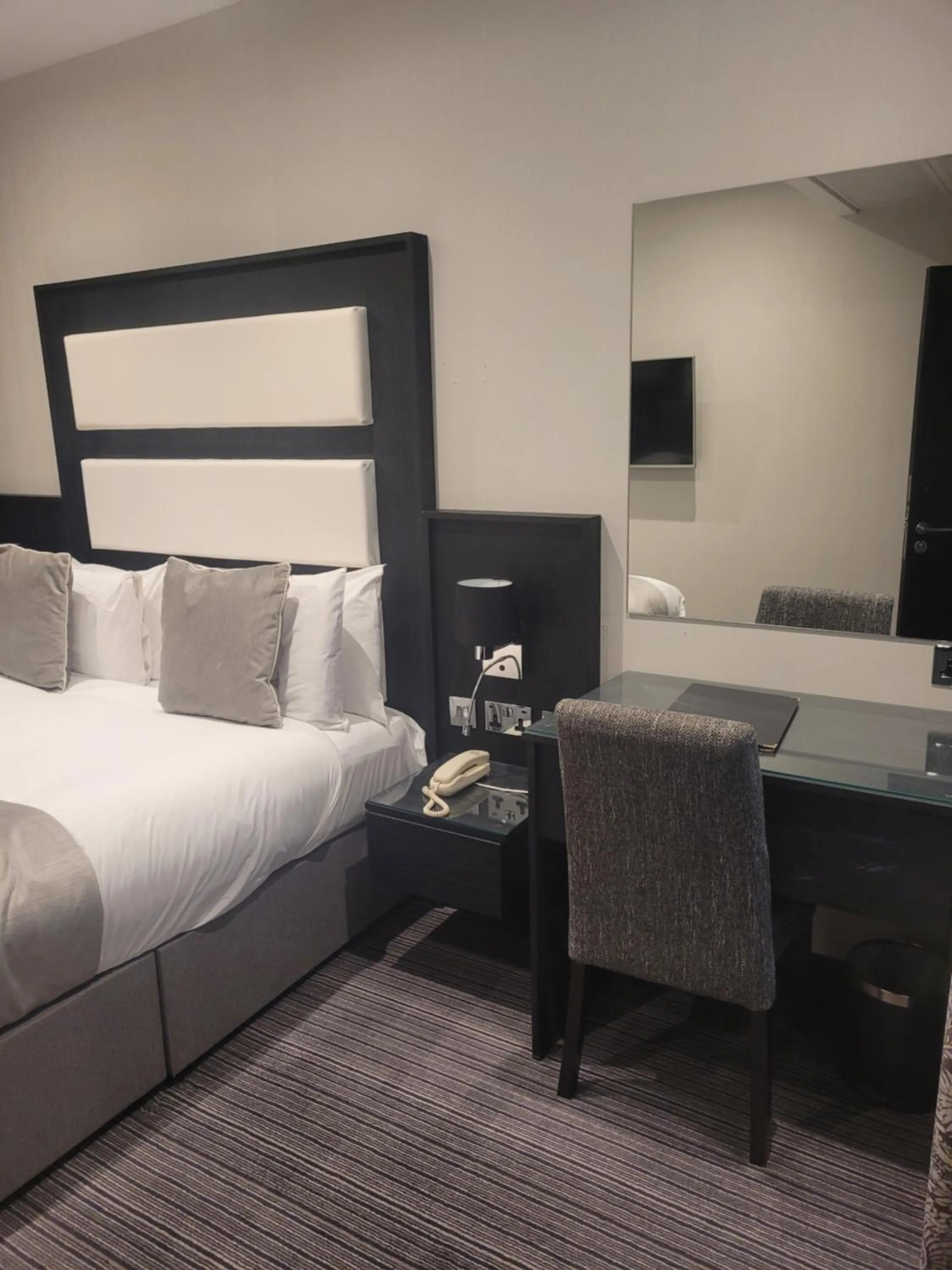 Bedroom, Bed in Hatton Garden Hotel