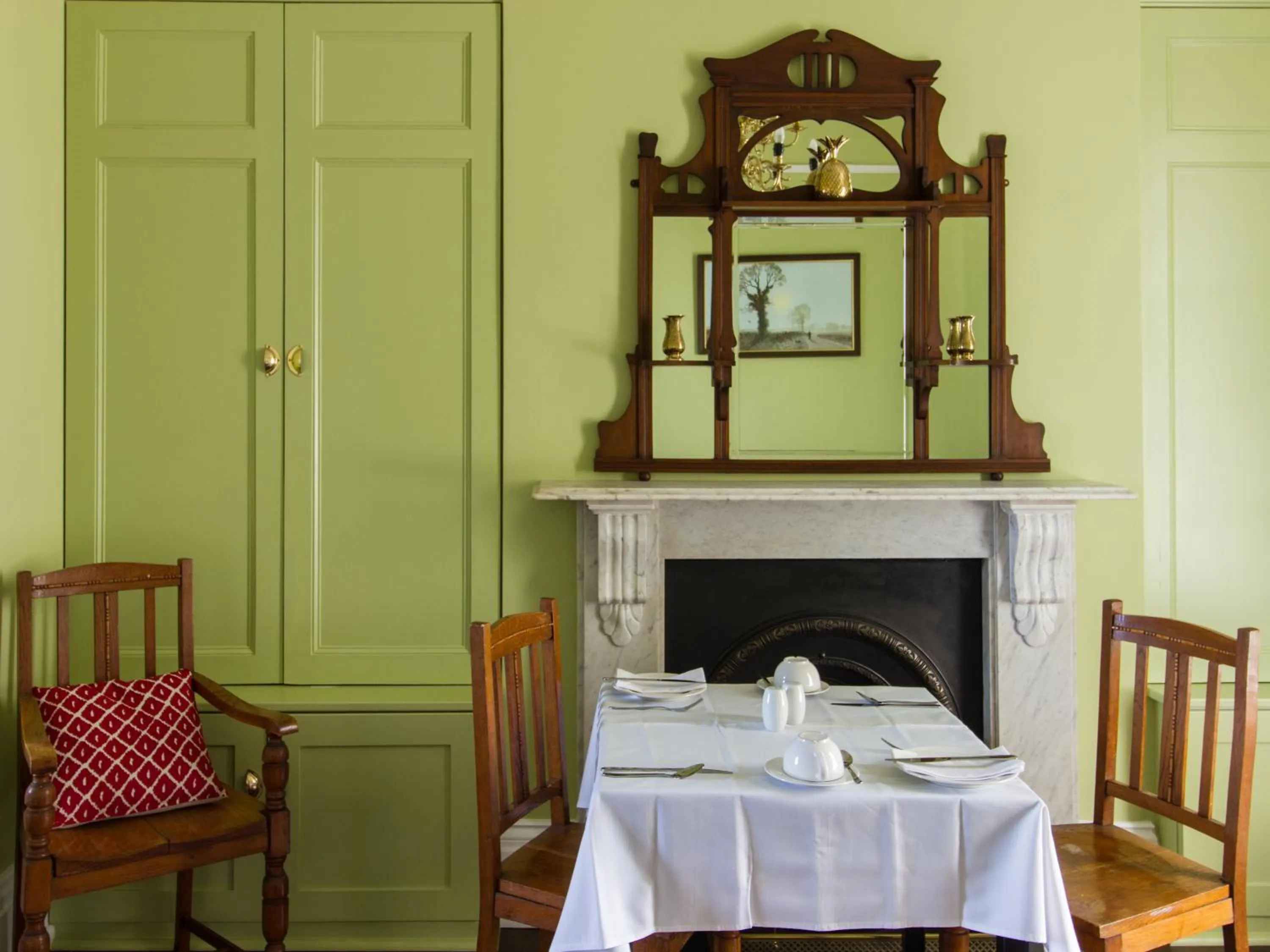 Restaurant/places to eat in The Portland Guesthouse