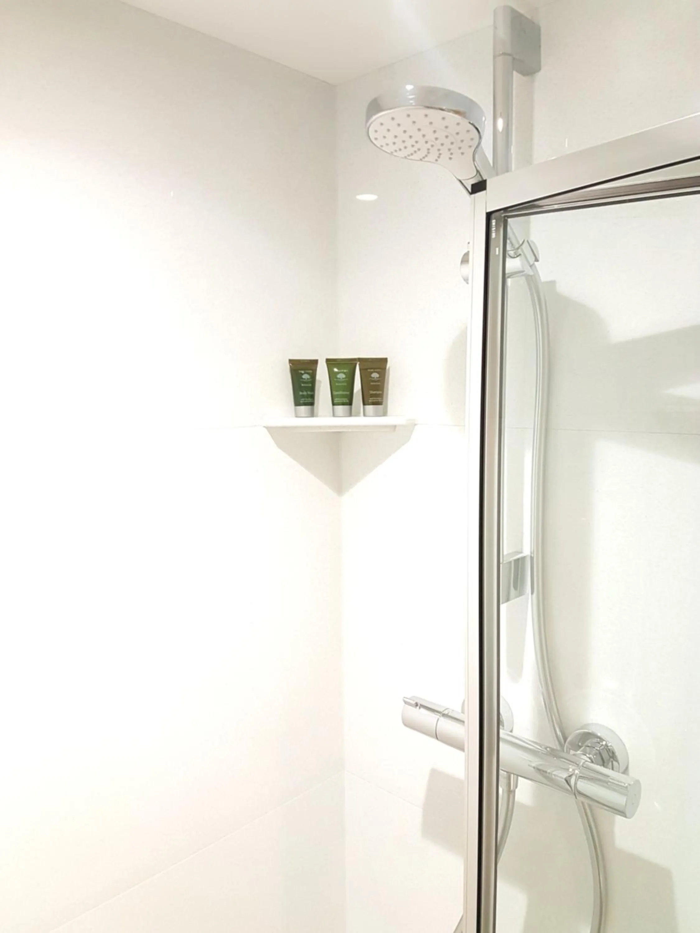 Bathroom in The Portland Guesthouse