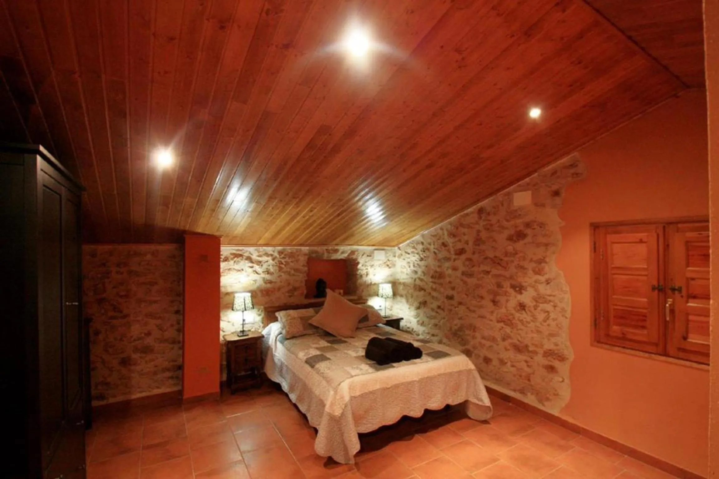 Bedroom, Bed in Cau d'Amor