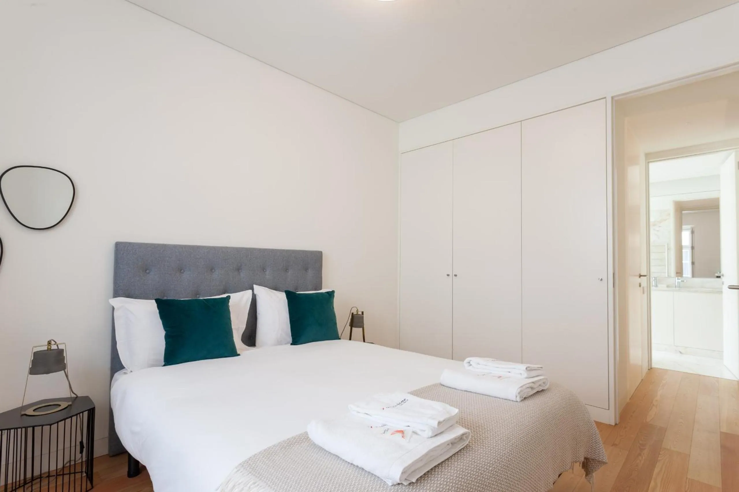 Bedroom, Bed in FLH Chiado Central Flat