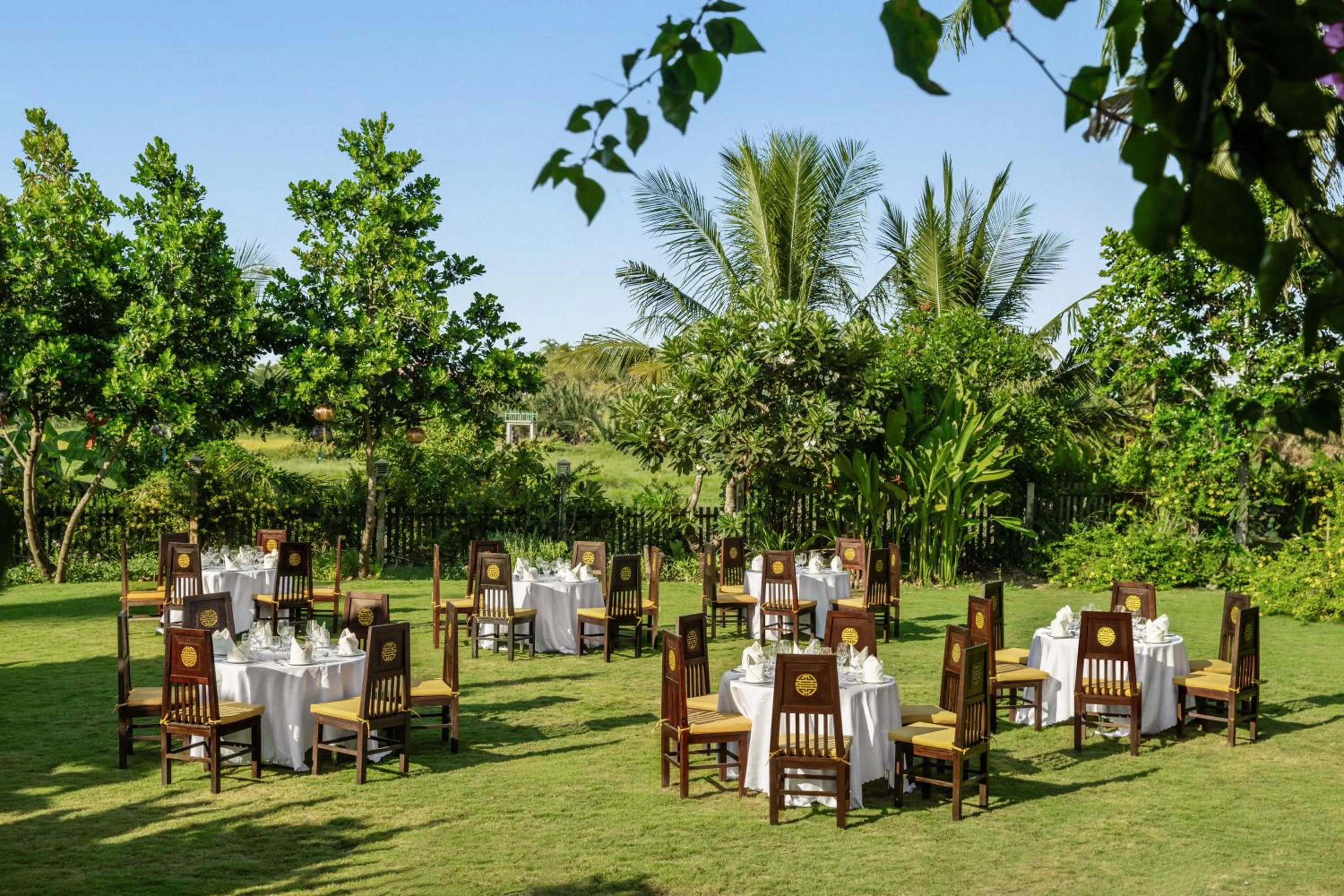 Restaurant/places to eat in Legacy Hoi An Resort