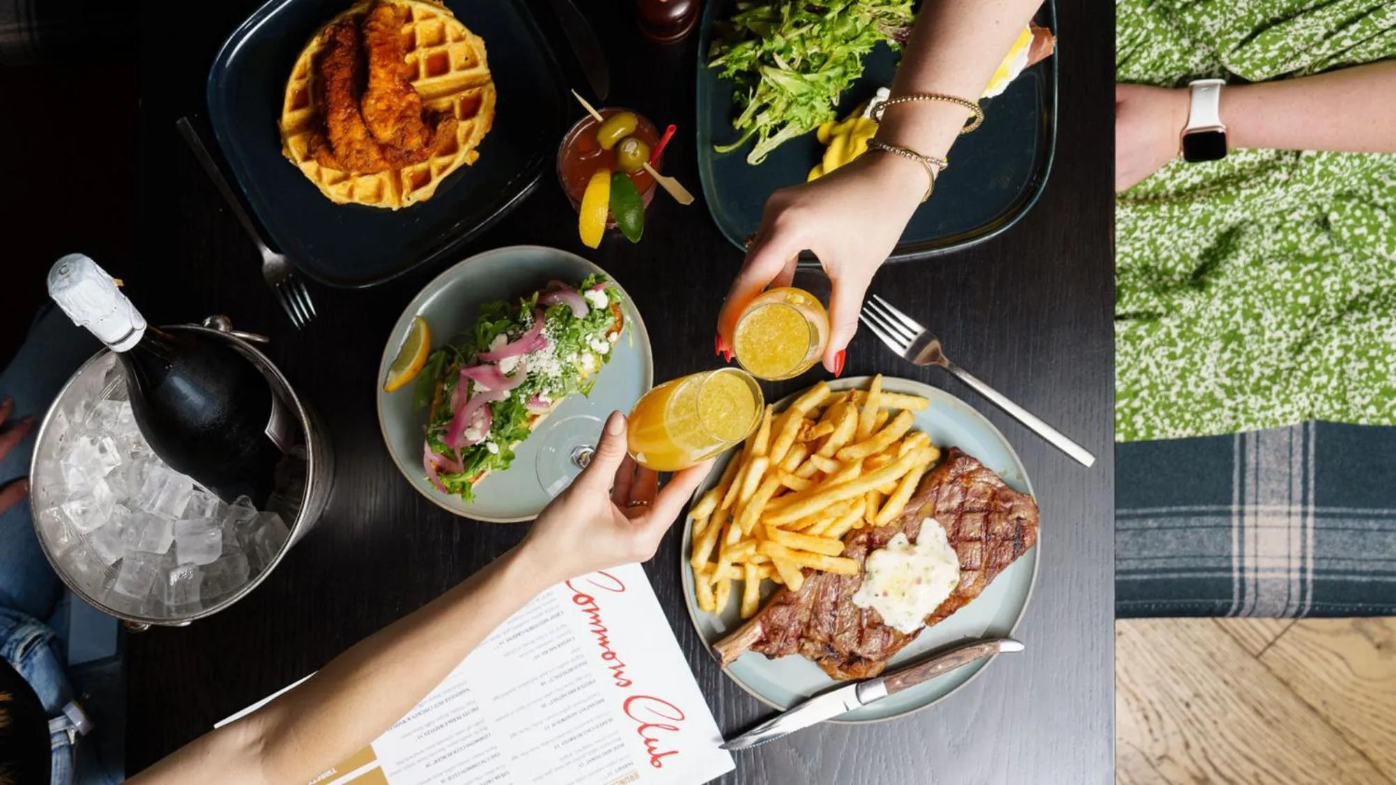 Food and drinks in Virgin Hotels Nashville