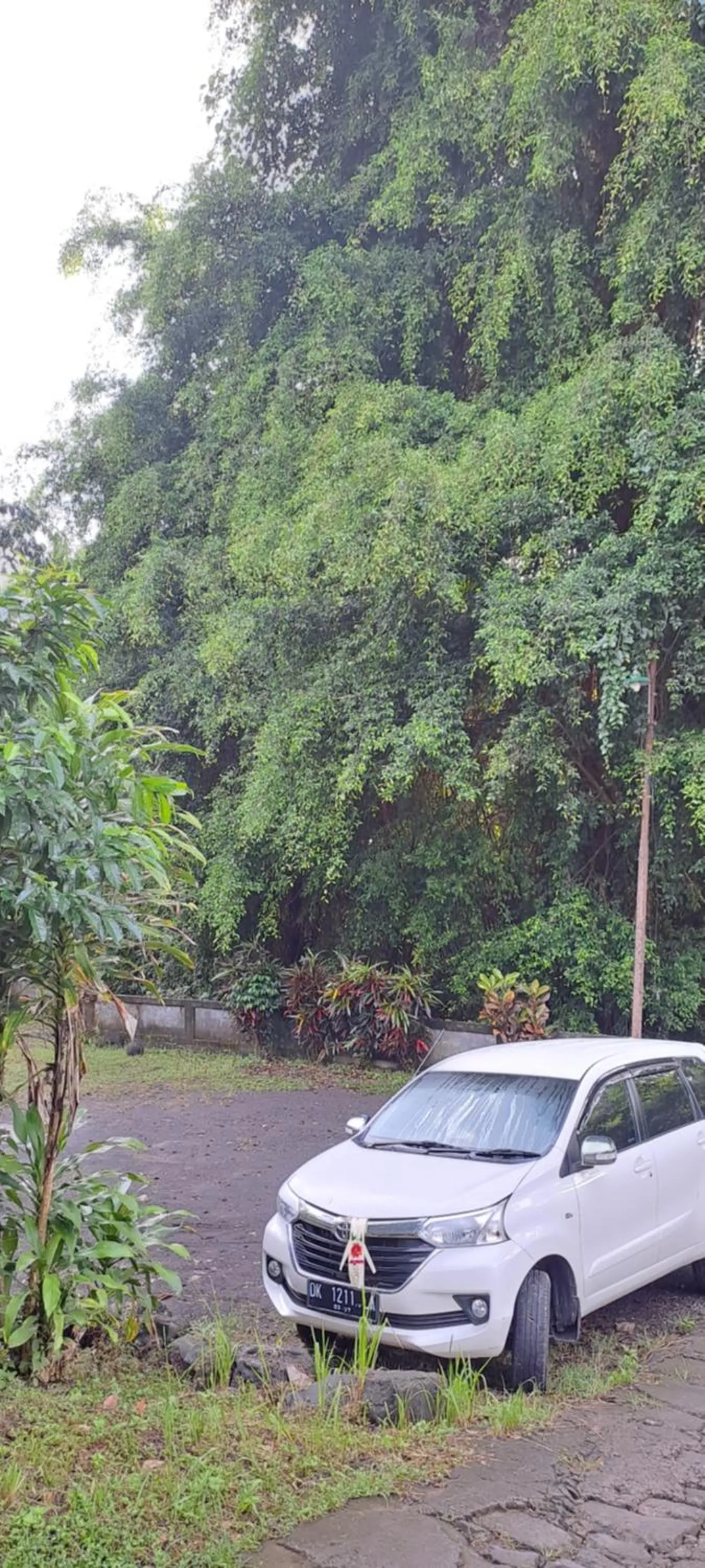 Parking in Galang hari villa