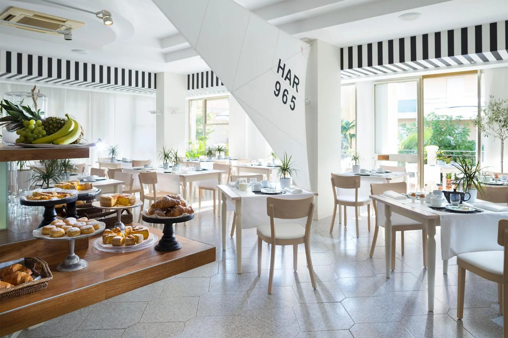 Restaurant/places to eat in Hotel Atlantic Riviera Mare