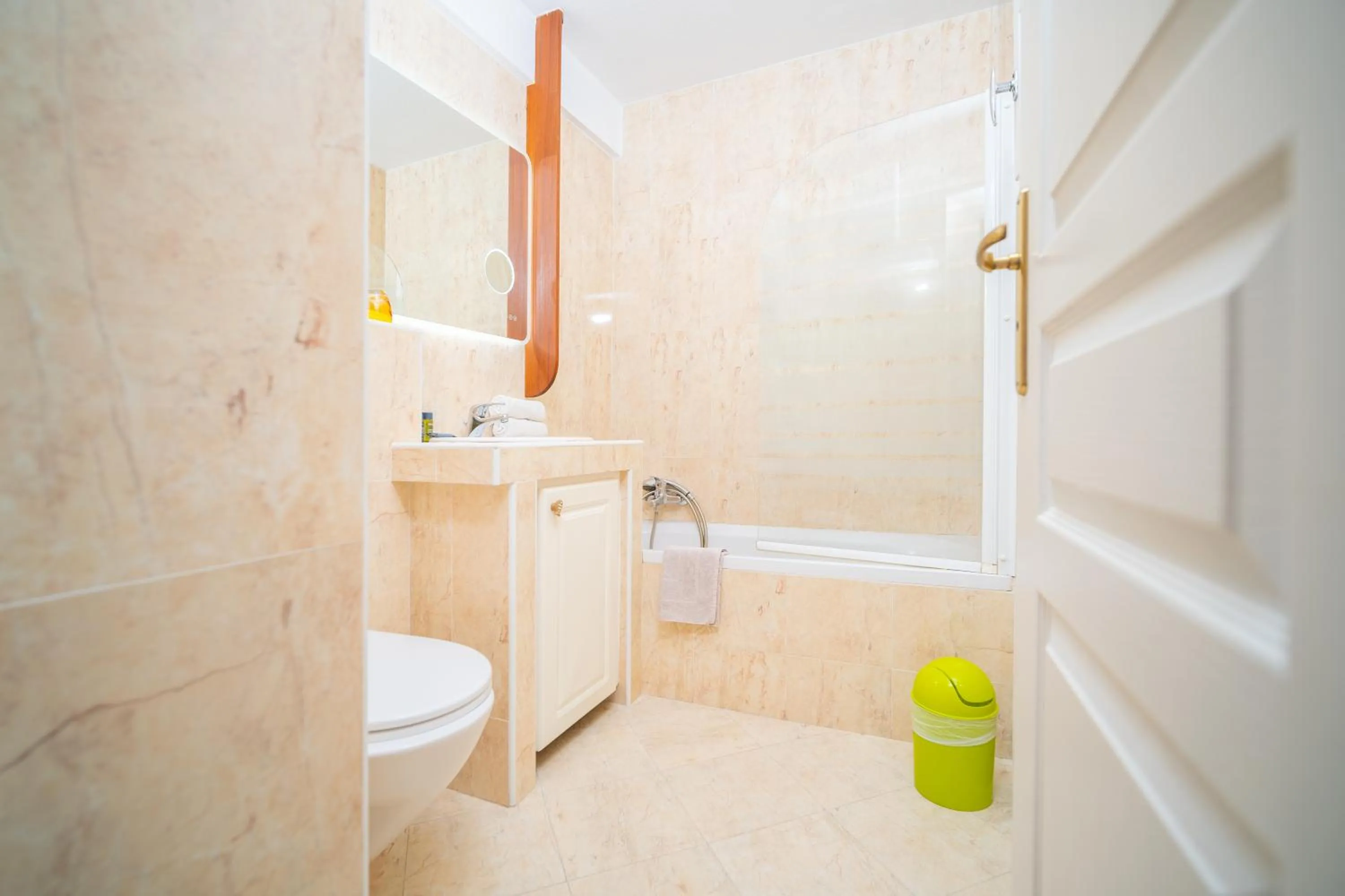 Bathroom in Hôtel Beau Soleil