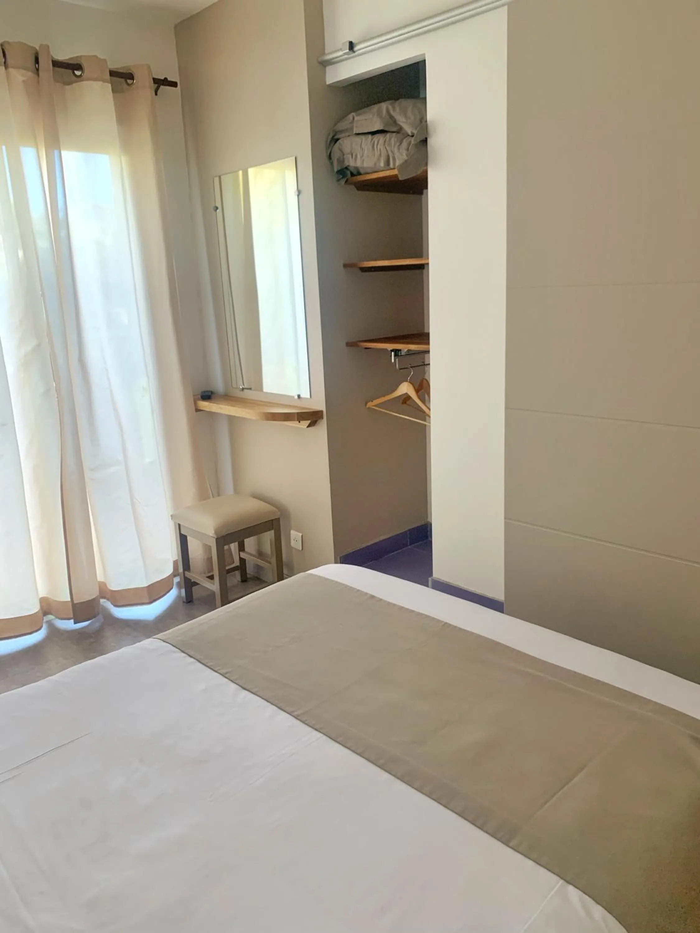 Bed in Hôtel Beau Soleil