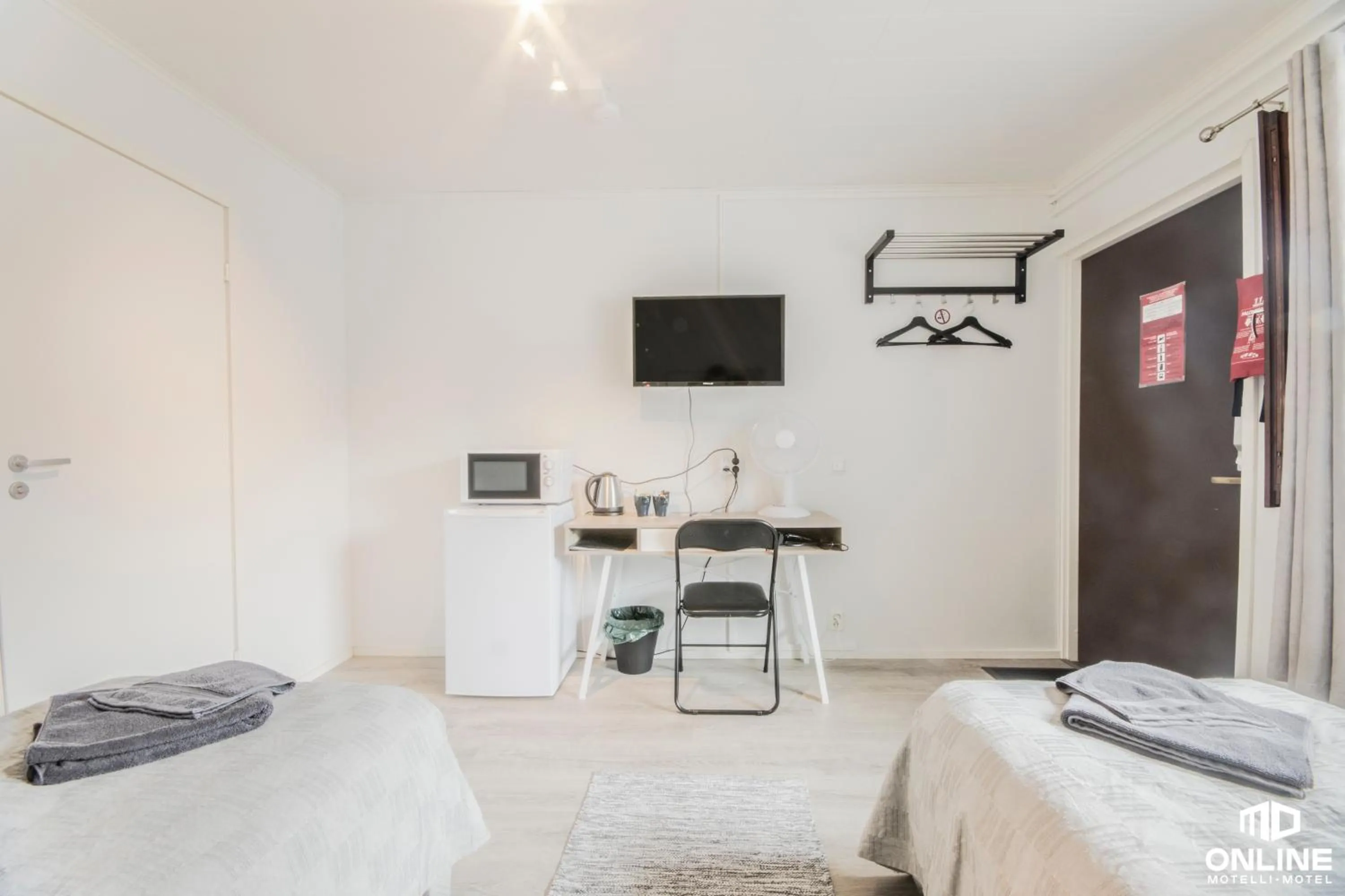 Bed in Motelli Online Oy