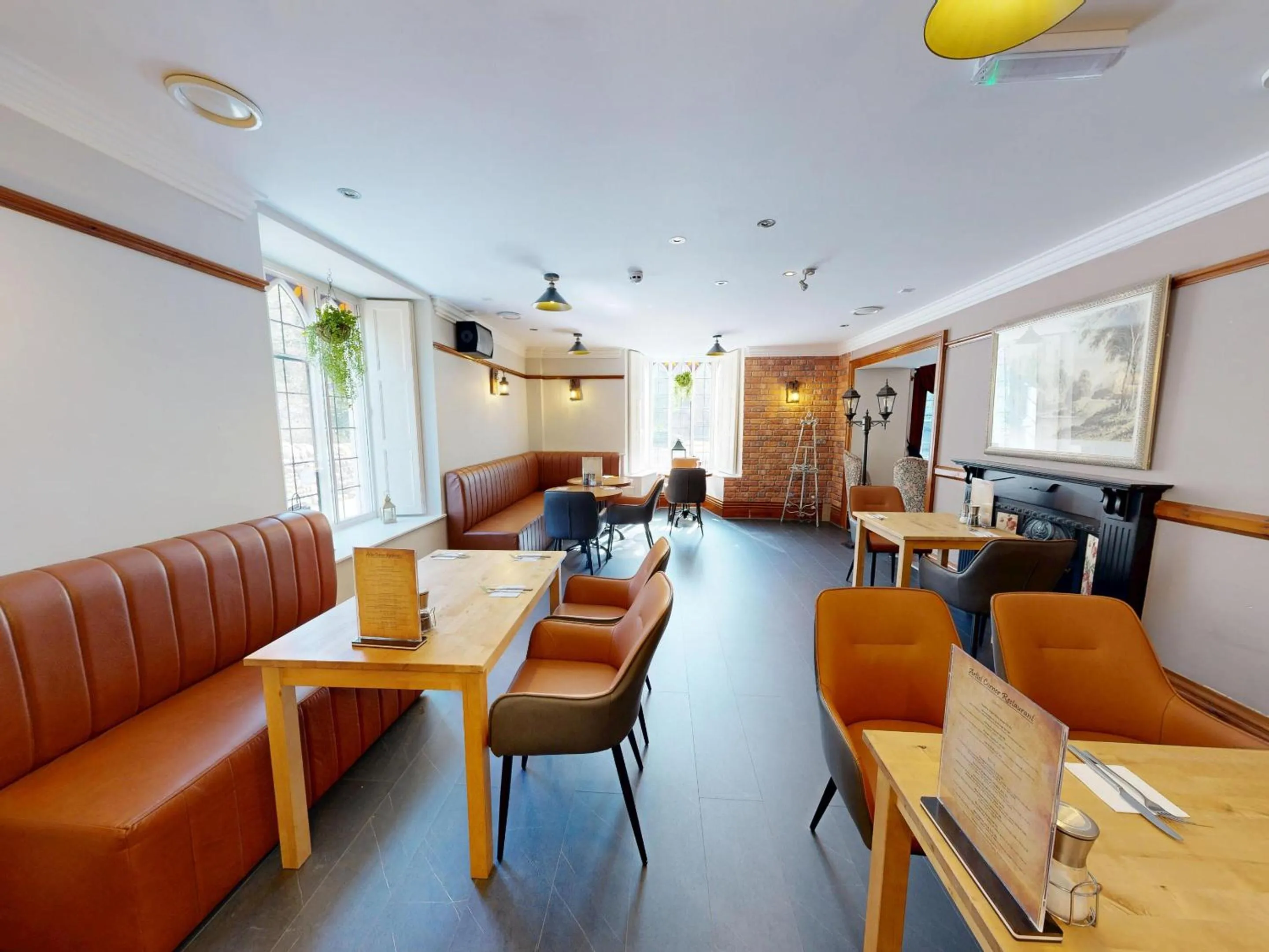 Dining area in High Tor Hotel