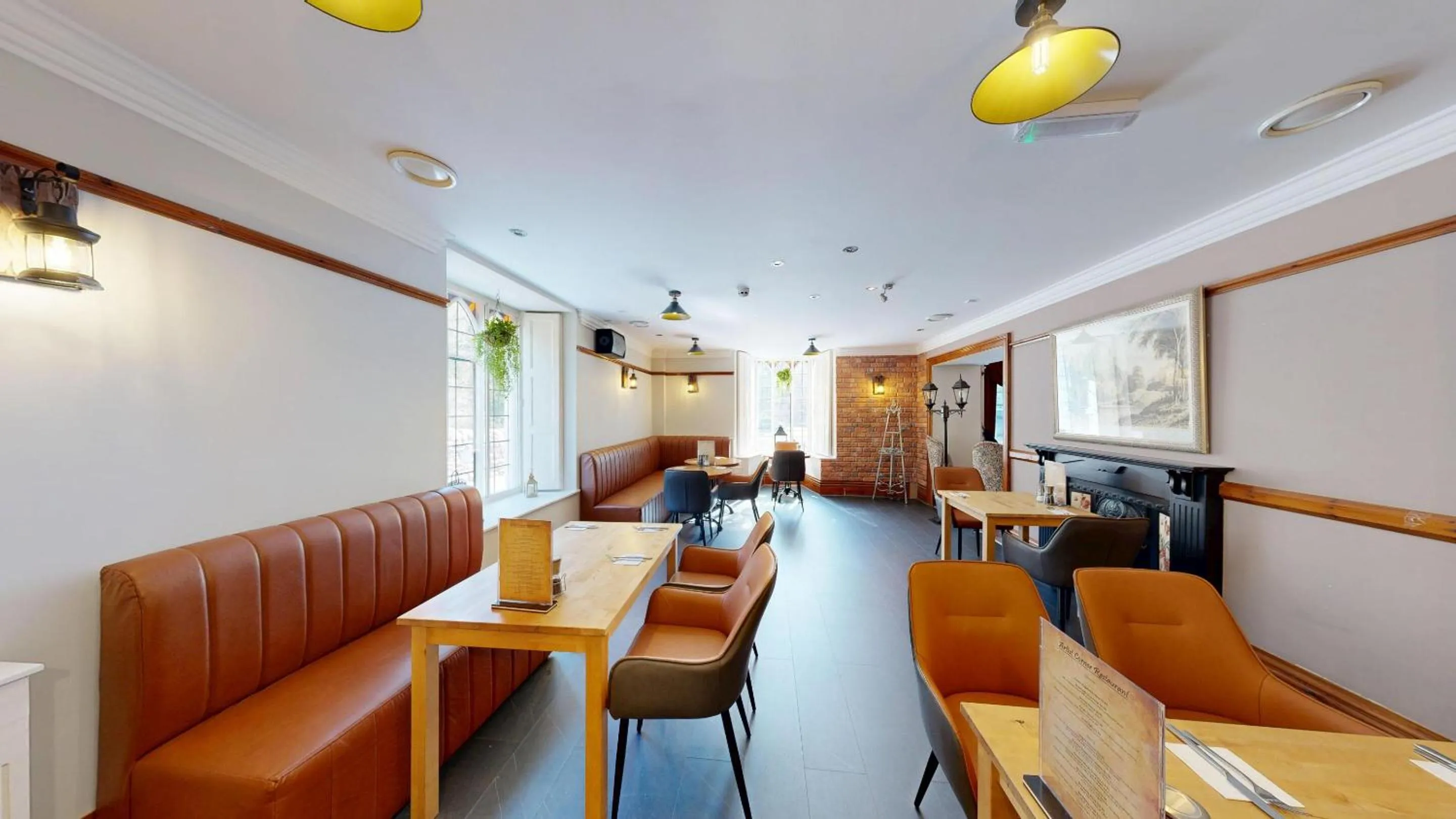 Dining area in High Tor Hotel