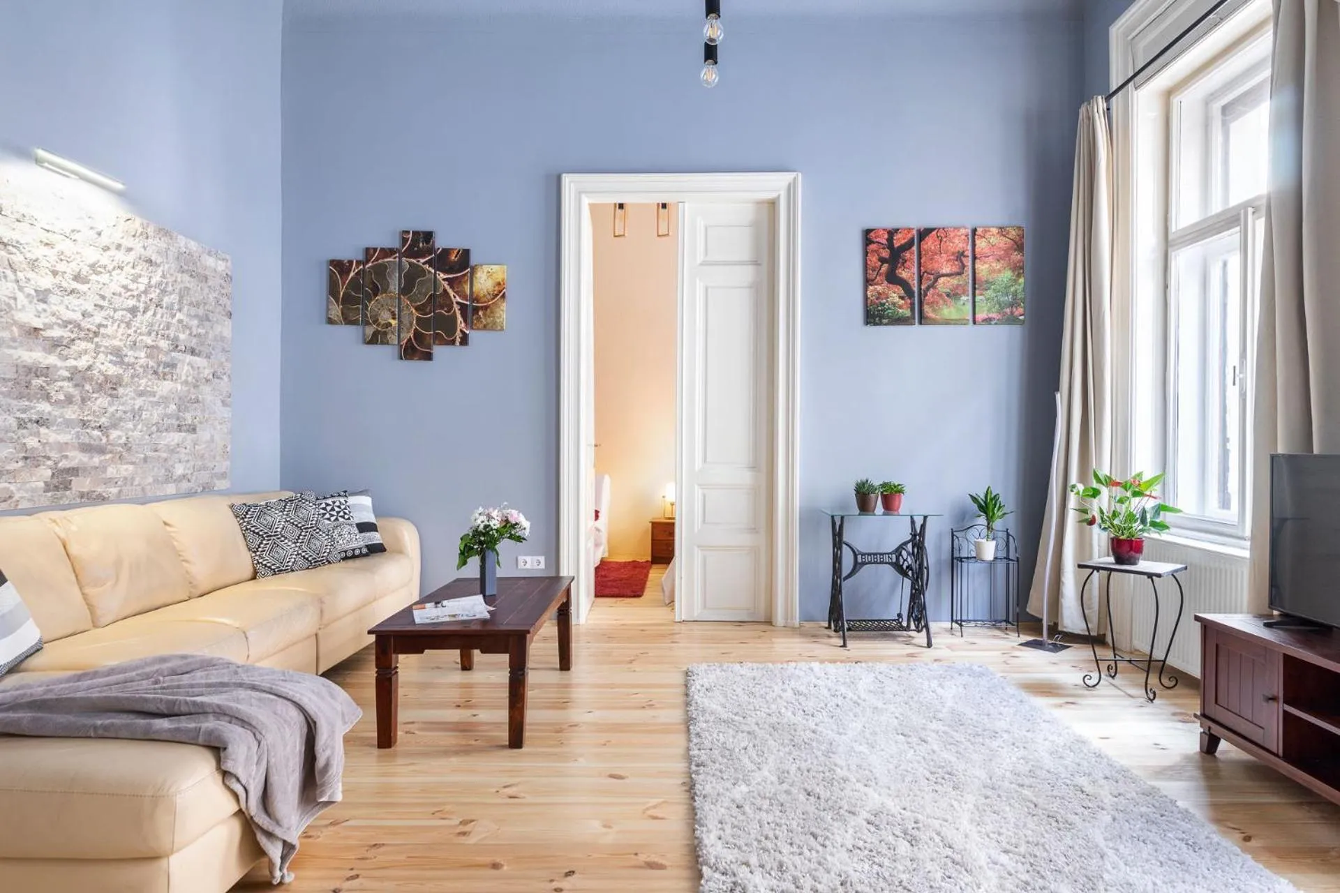 Trendy Grand Boulevard Designer Home