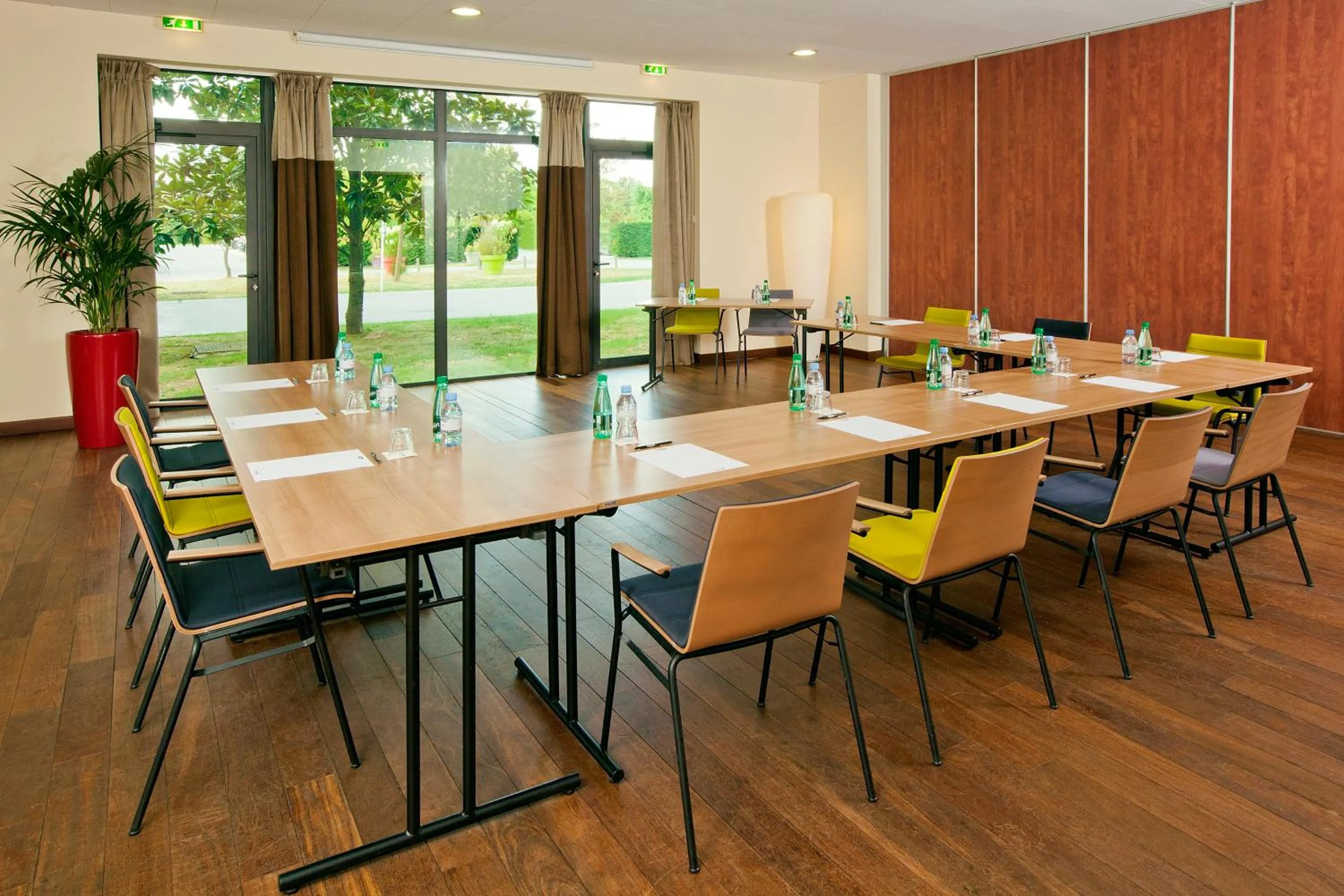 Banquet/Function facilities in Residhome Suites Paris Sénart