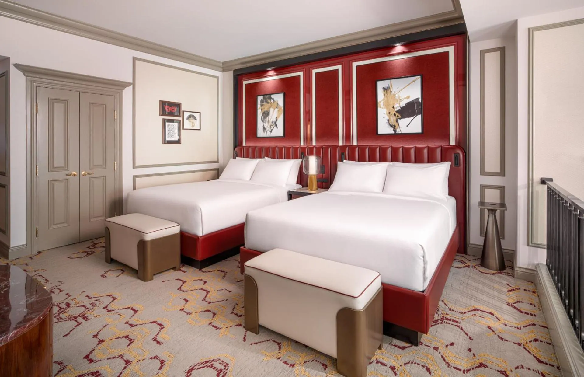 Bed in The Venetian® Resort Las Vegas