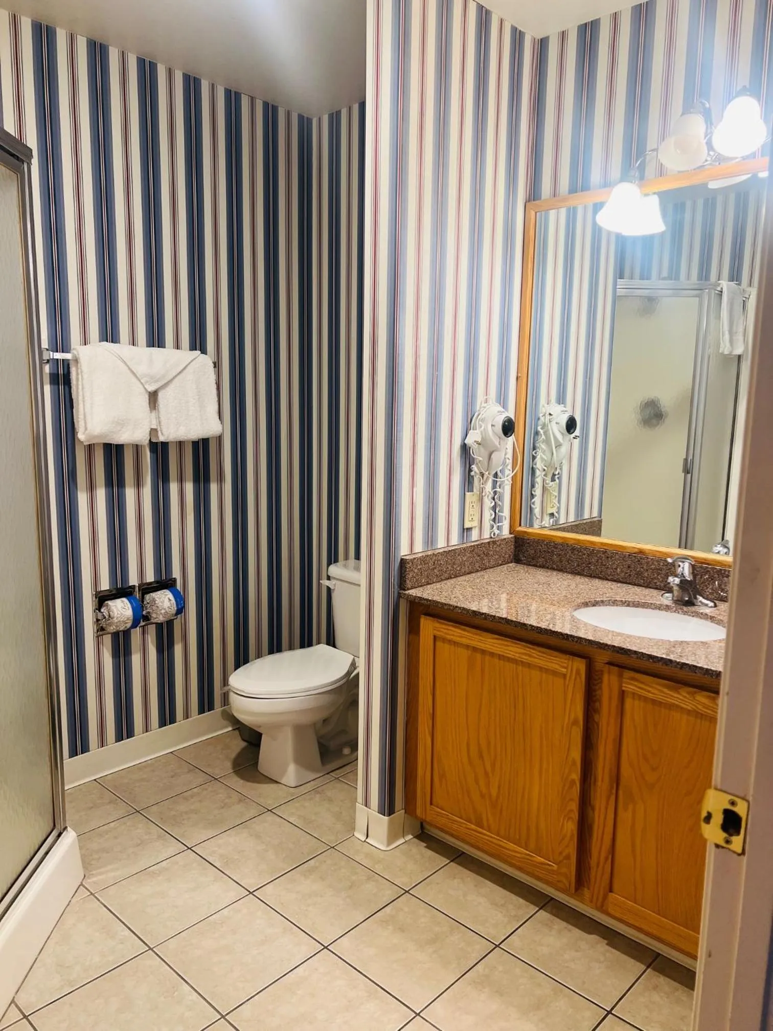 Bathroom in America's Best Value Inn Sandpoint