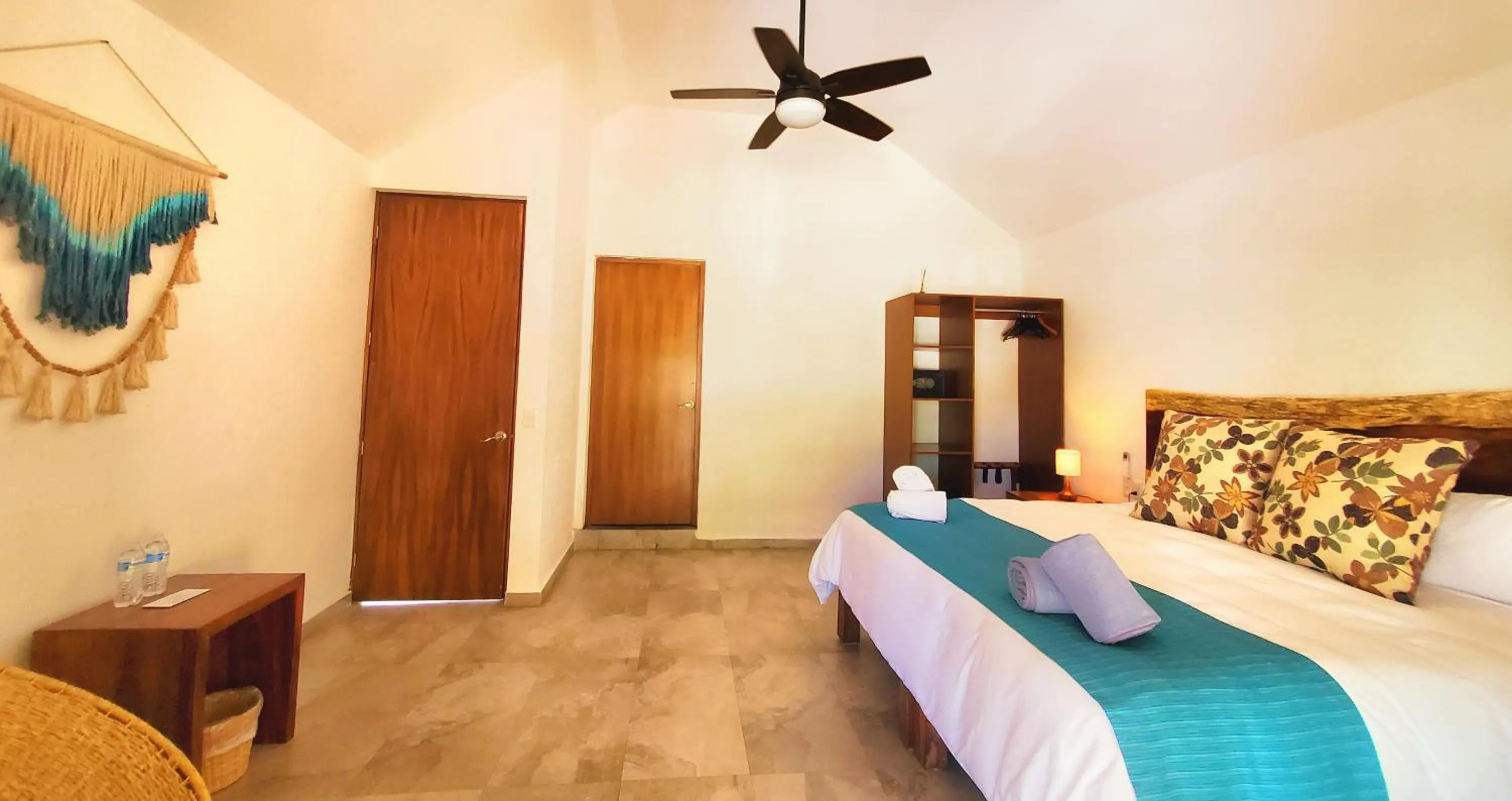 Bed in Hotel Ysuri San Pancho