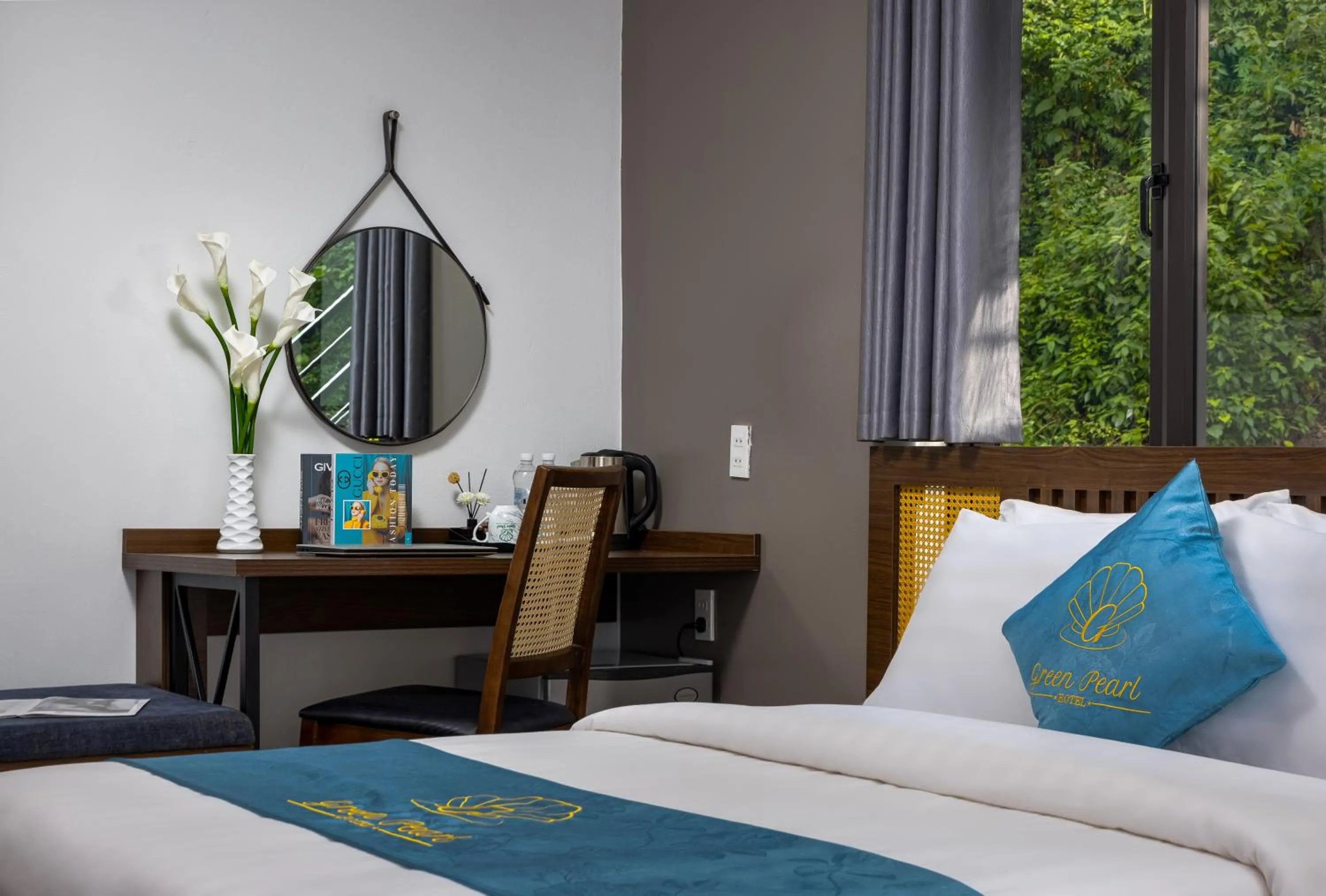 Bed in Cat Ba Green Pearl Hotel