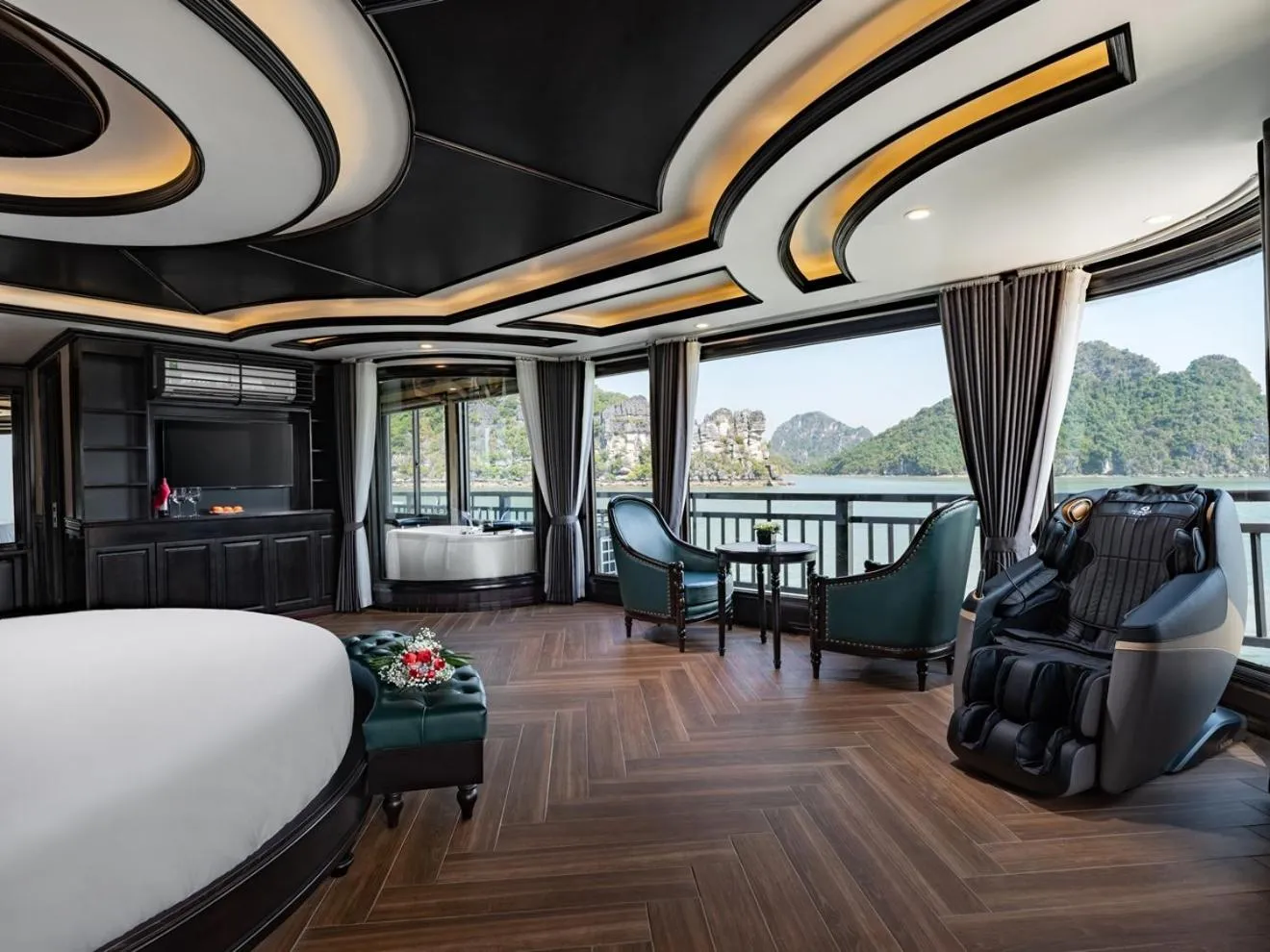 Bedroom in Rita Cruise