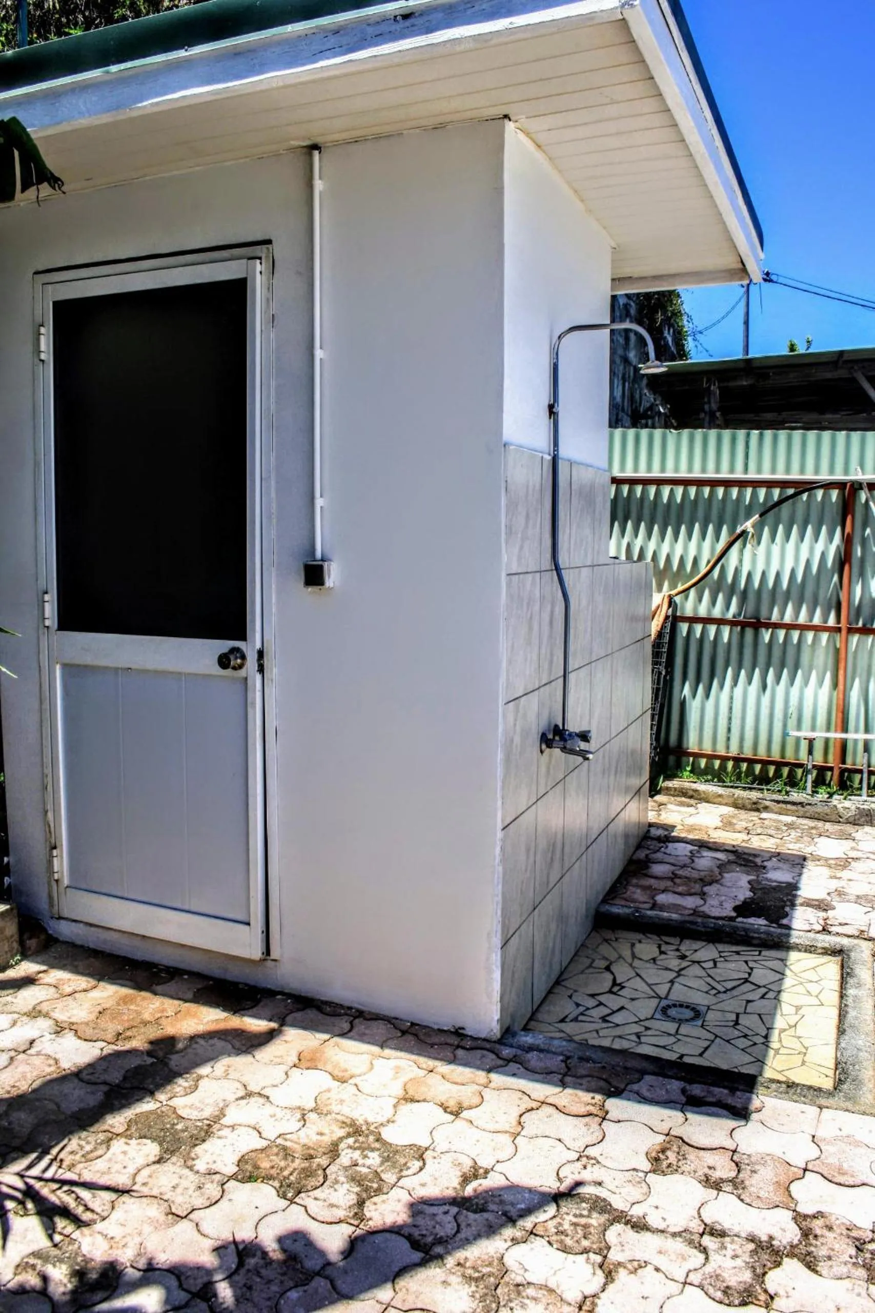 Bathroom in TAHITI - Fare Temahana