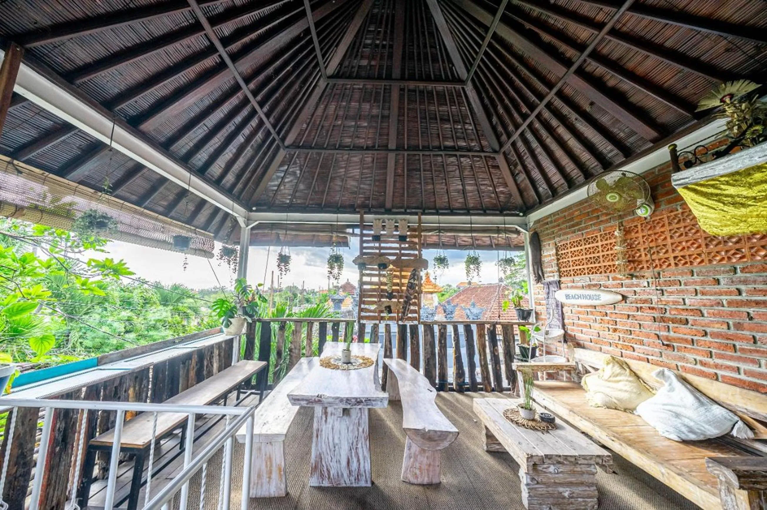 Restaurant/places to eat in Art Canggu Village
