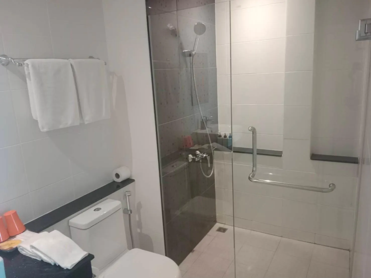 Shower in Aonang Inn