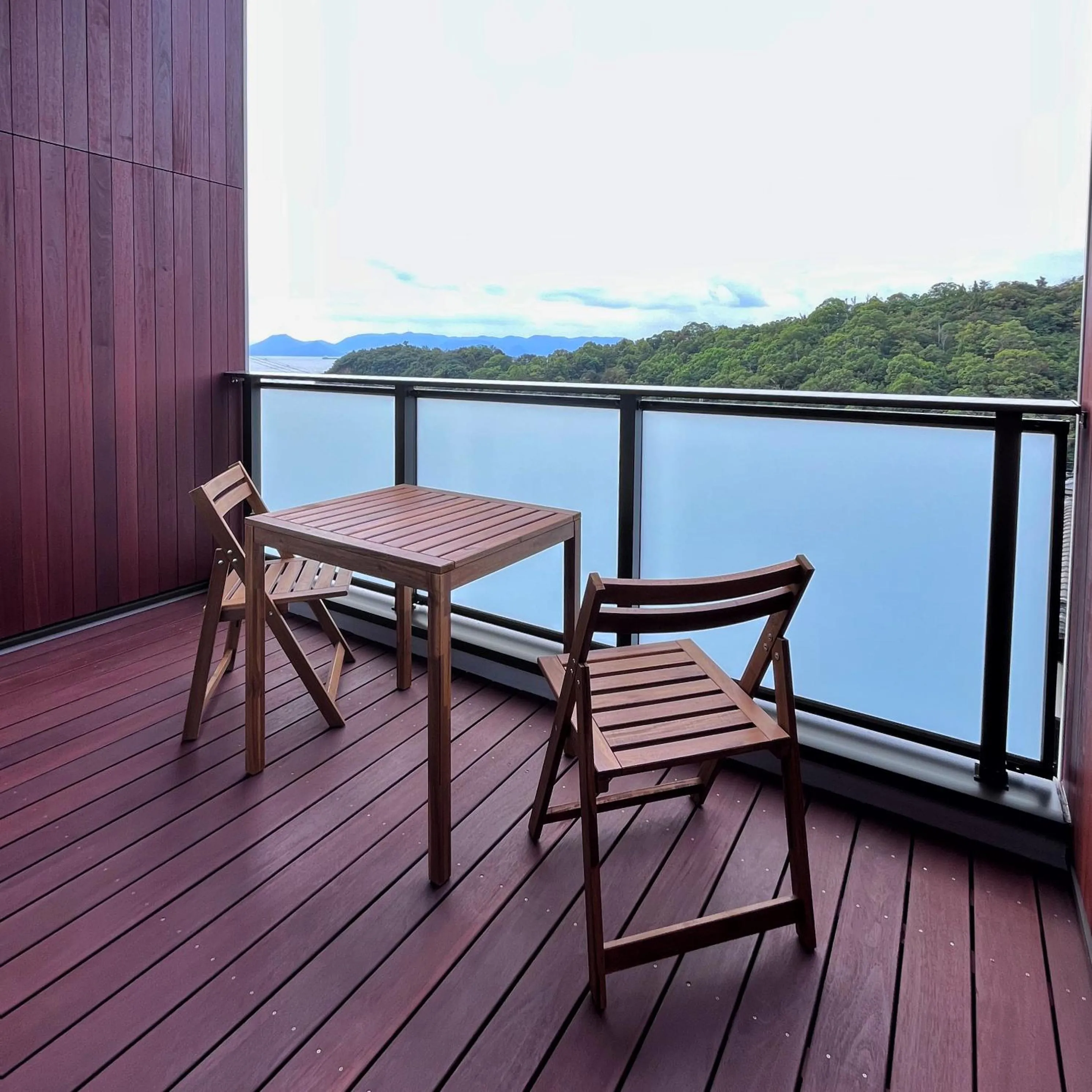 Balcony/Terrace in MY LODGE Naoshima
