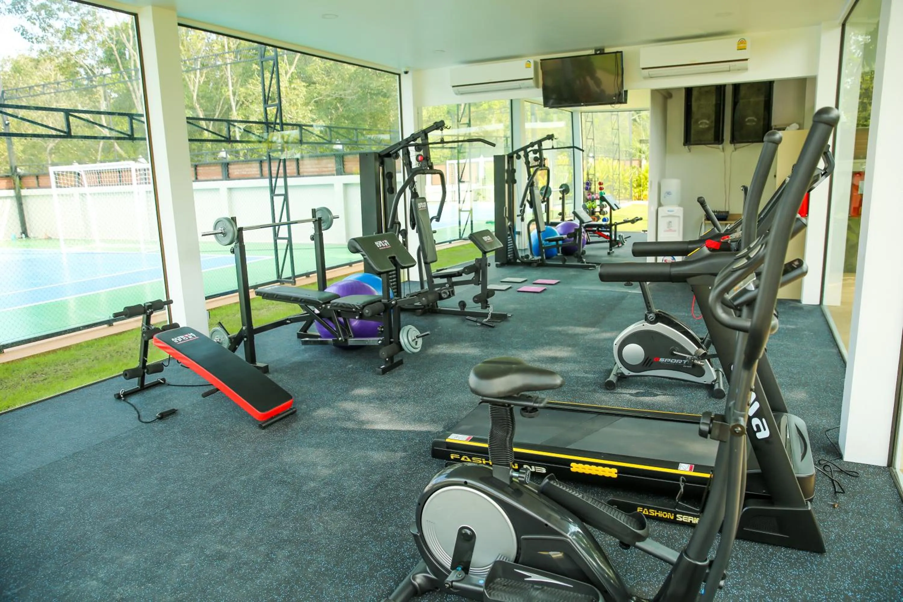 Fitness centre/facilities in Zee Luxury Boutique Hotel