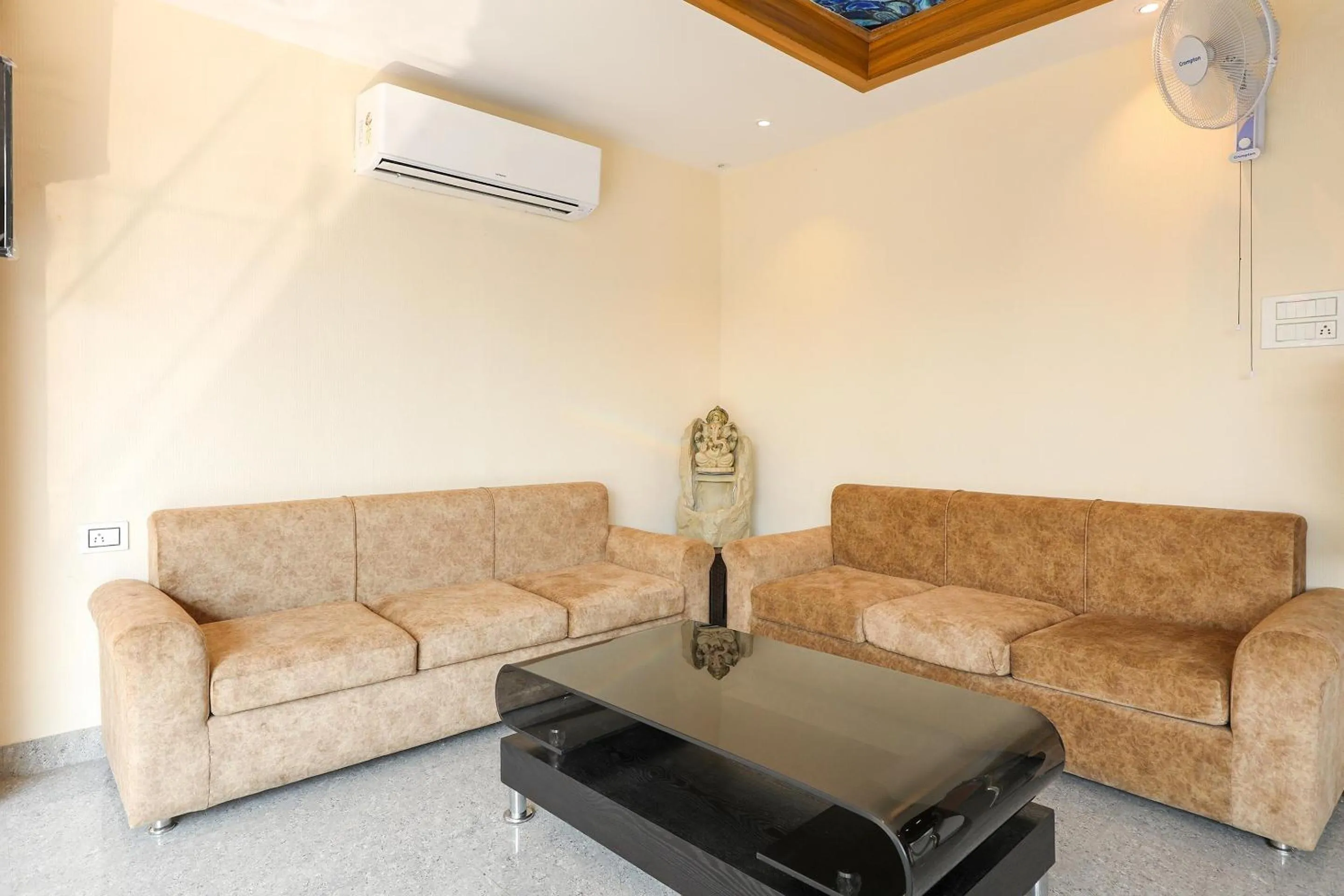 Lobby or reception in Super Hotel O Pride Inn