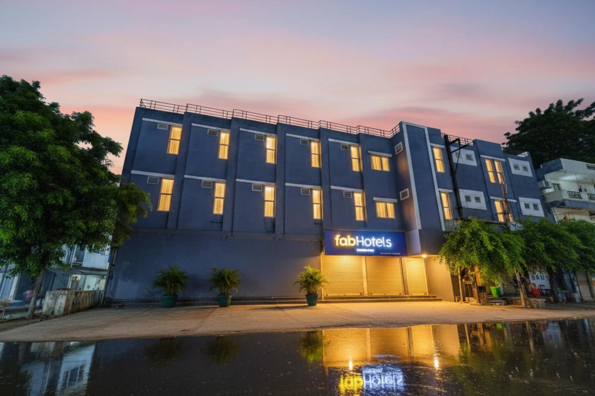 Property building in FabHotel Day2Day