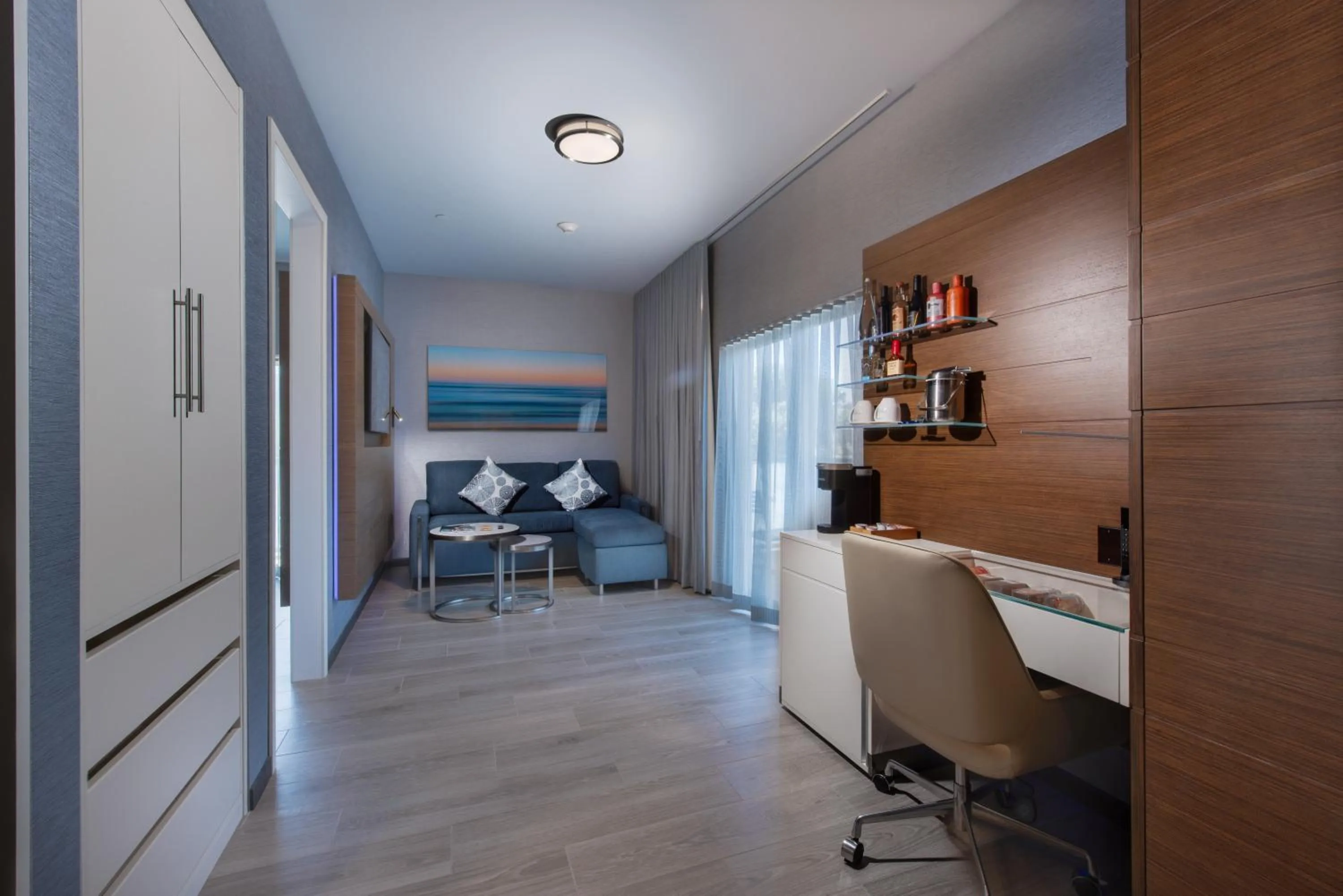 Living room in Shade Hotel Manhattan Beach