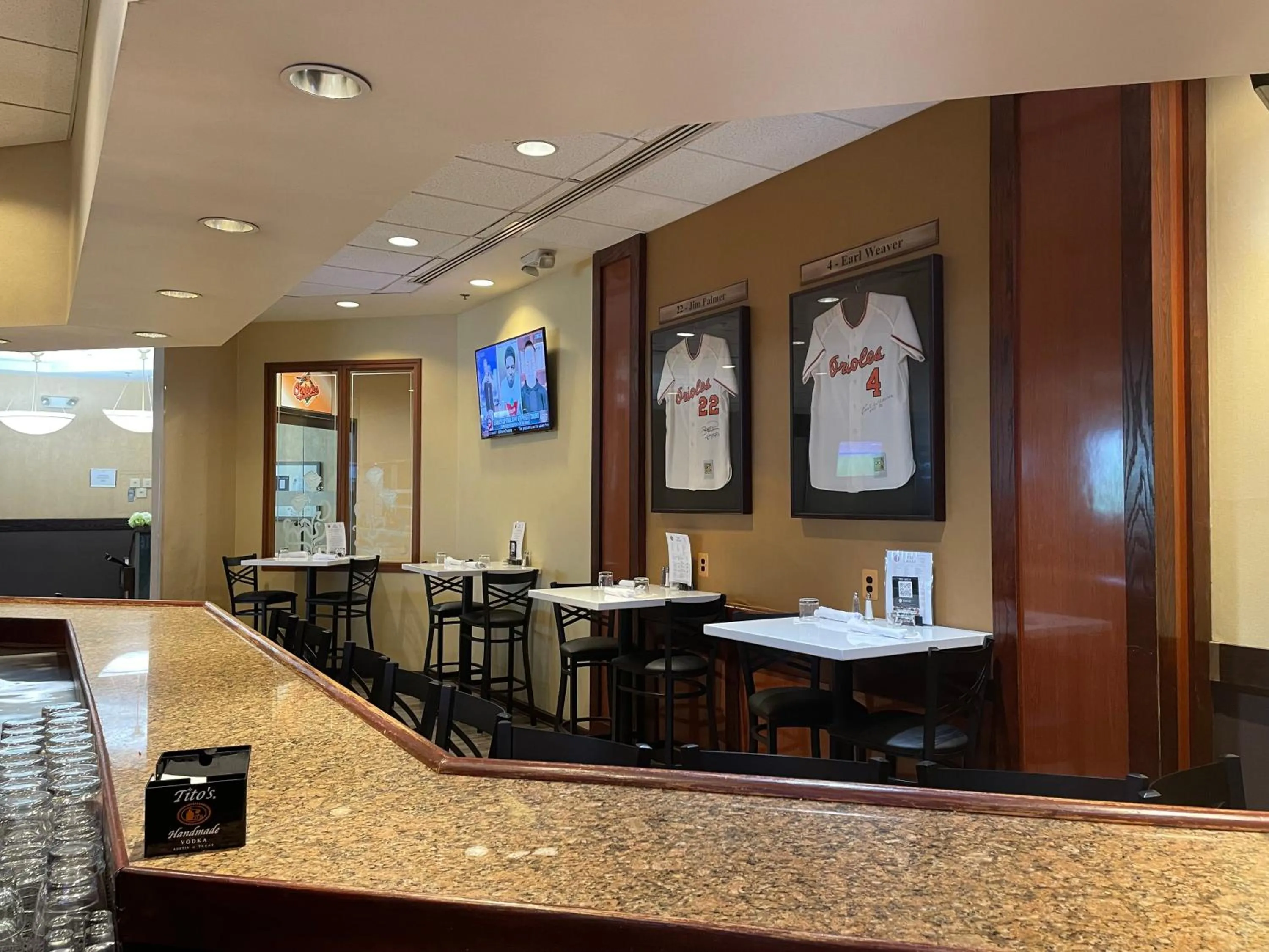 Lounge or bar in Sheraton Inner Harbor Hotel